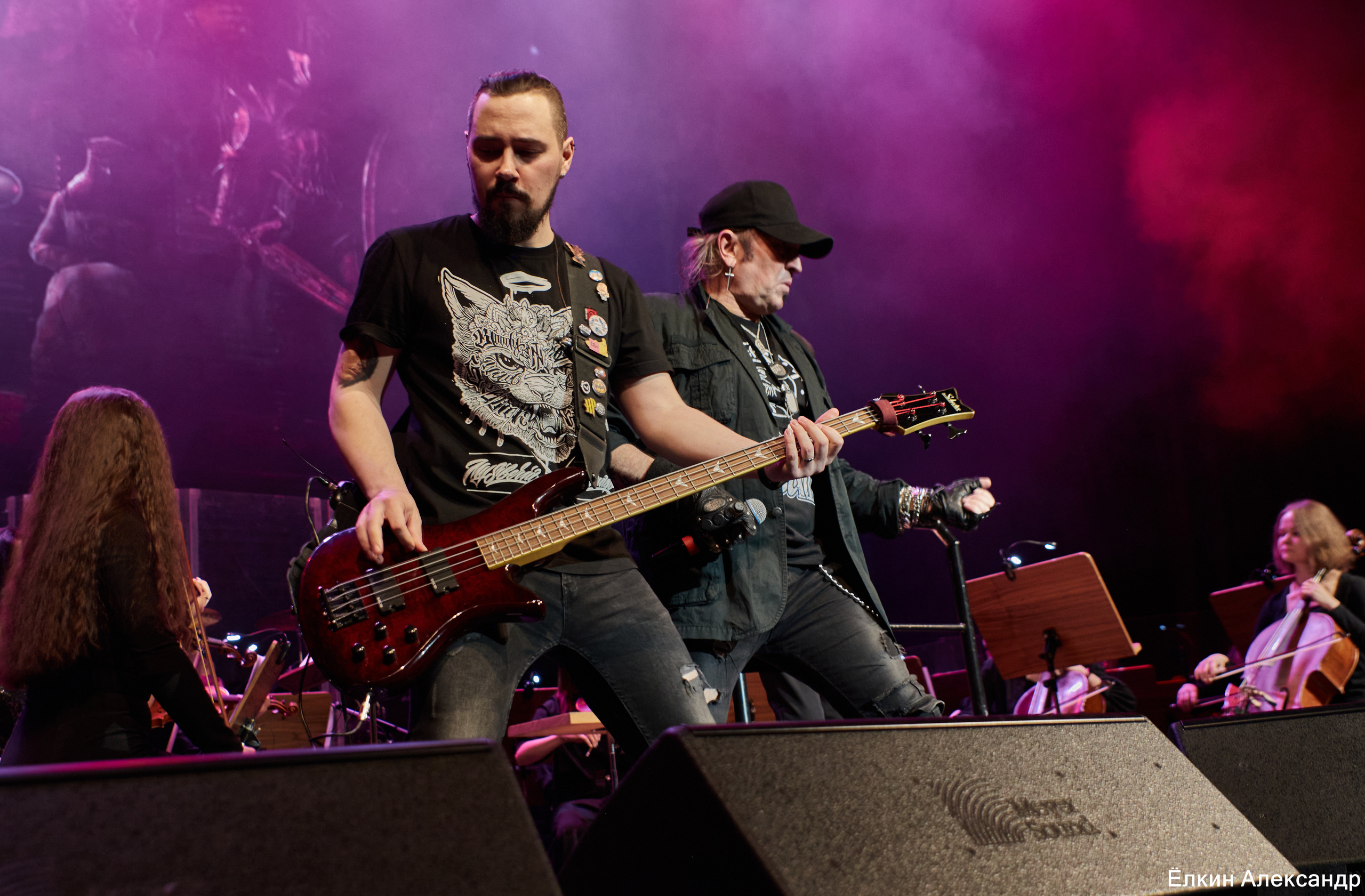 16 Апреля Артур Беркут с оркестром и Рок группа «Пасаш». Ёлкин Александр Фотограф