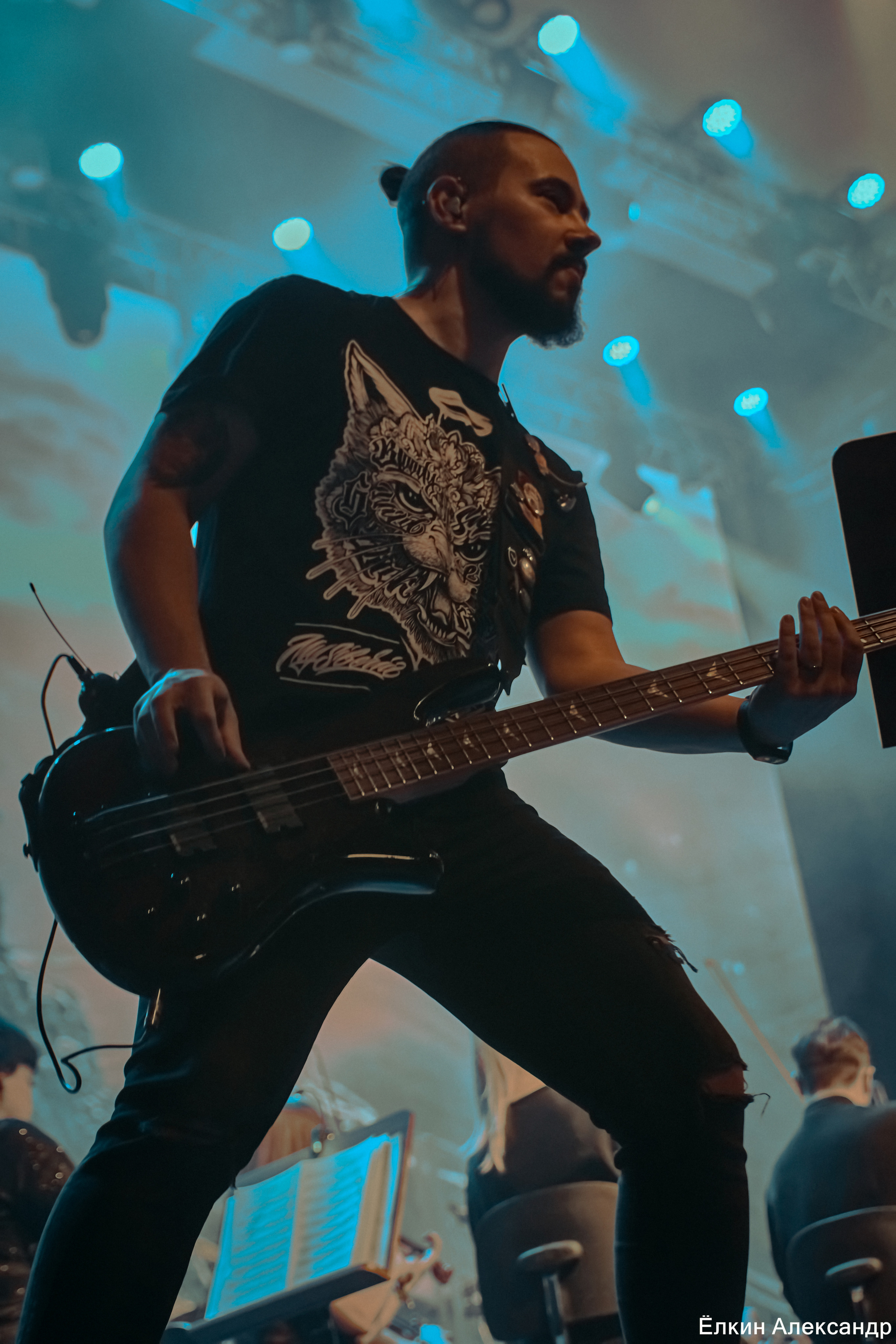 16 Апреля Артур Беркут с оркестром и Рок группа «Пасаш». Ёлкин Александр Фотограф