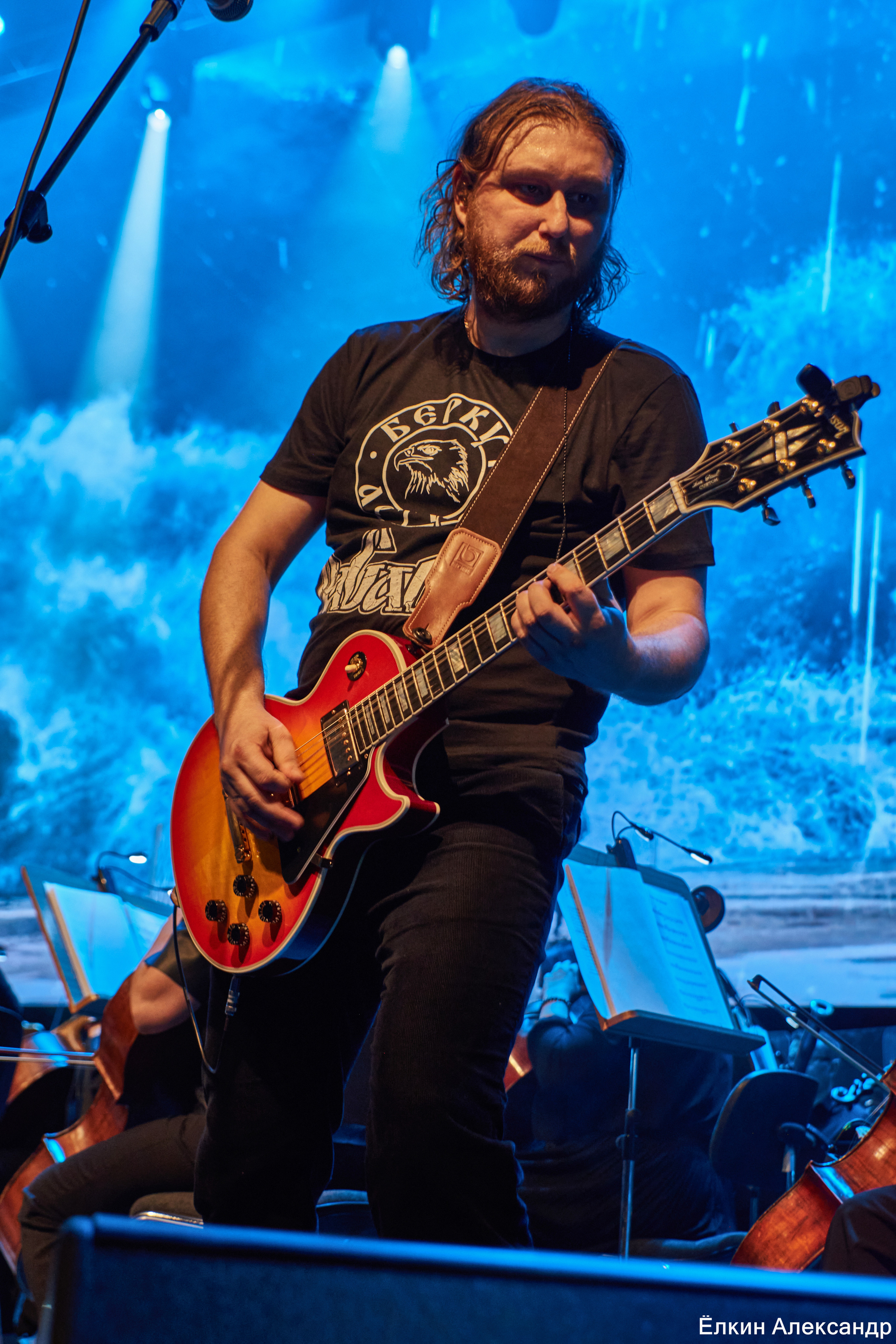 16 Апреля Артур Беркут с оркестром и Рок группа «Пасаш». Ёлкин Александр Фотограф