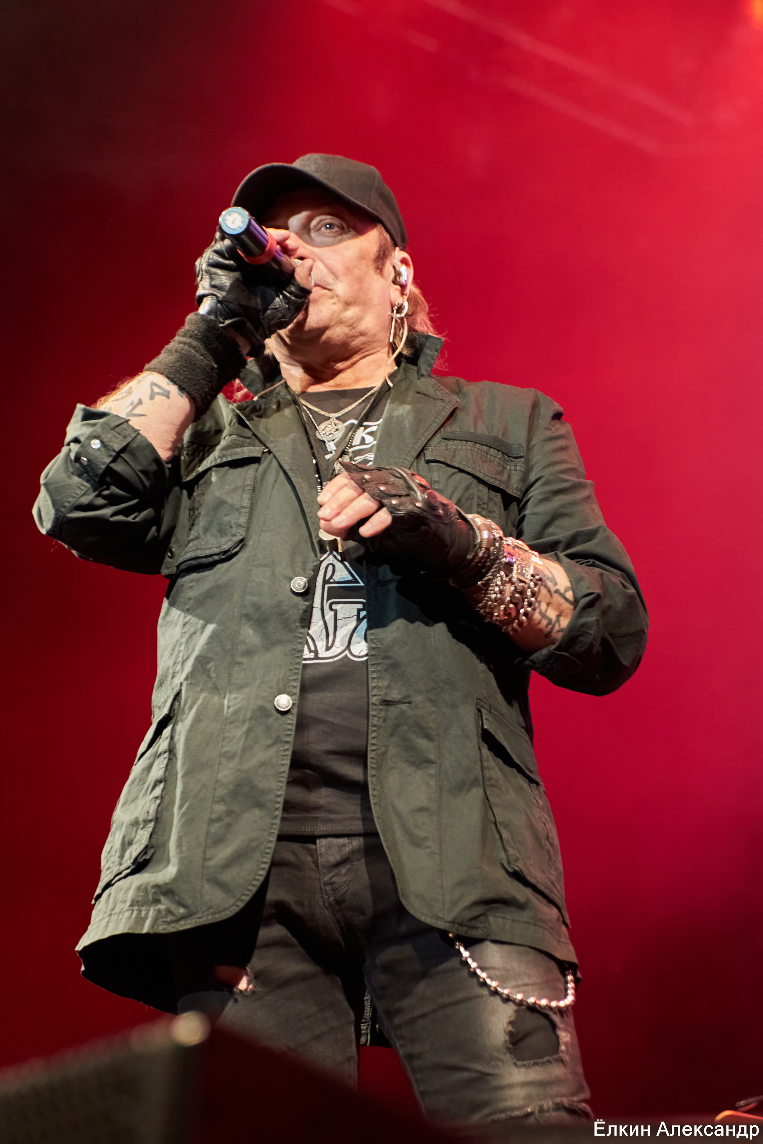 16 Апреля Артур Беркут с оркестром и Рок группа «Пасаш». Ёлкин Александр Фотограф