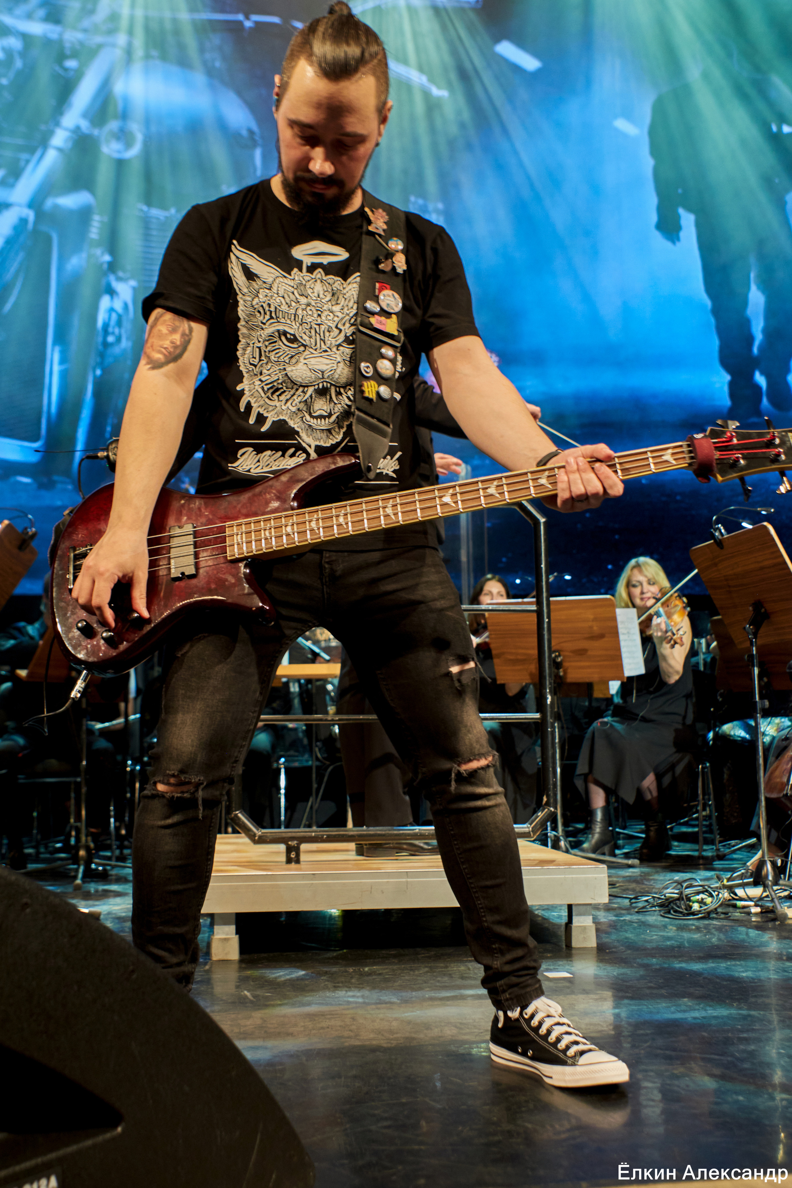 16 Апреля Артур Беркут с оркестром и Рок группа «Пасаш». Ёлкин Александр Фотограф