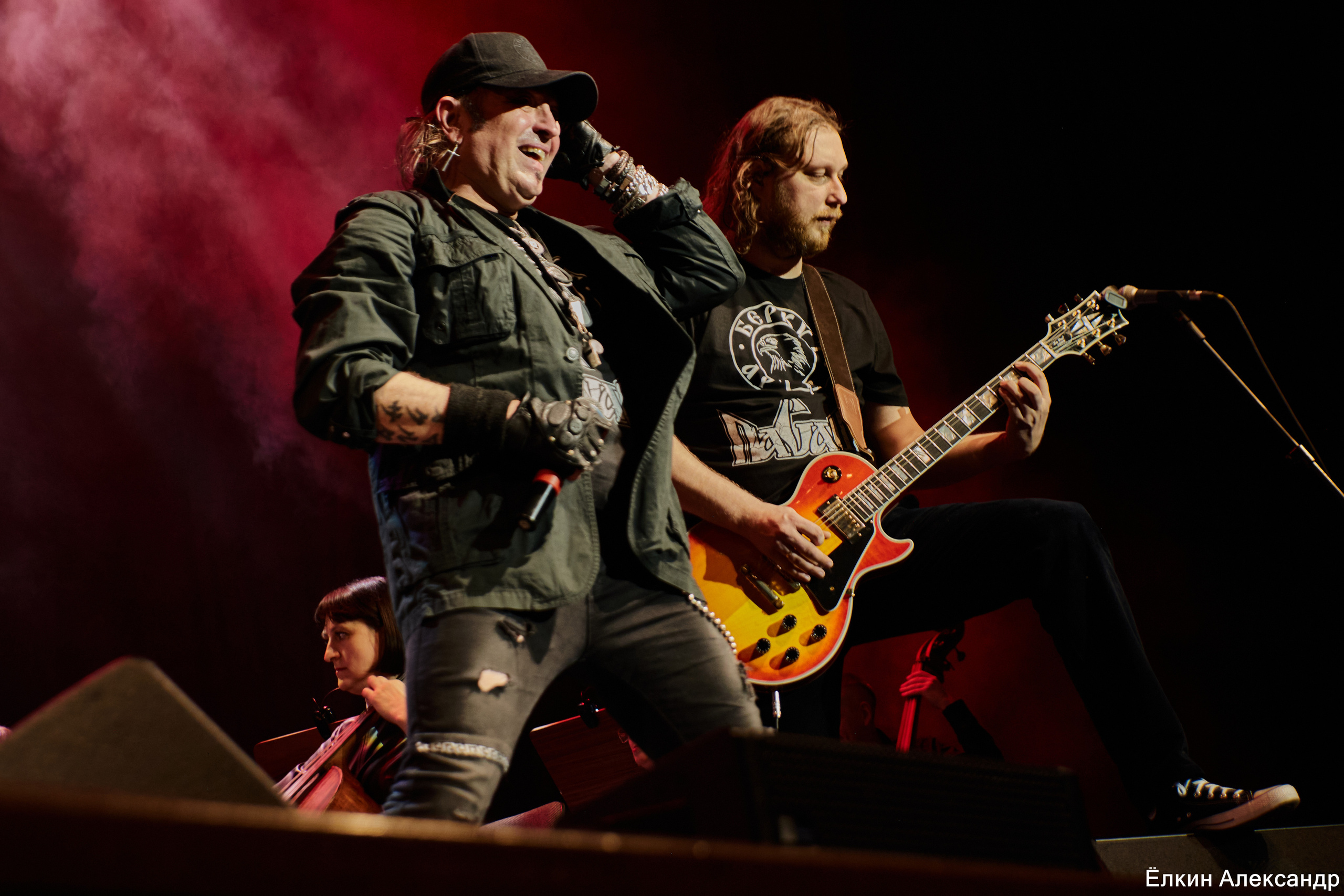 16 Апреля Артур Беркут с оркестром и Рок группа «Пасаш». Ёлкин Александр Фотограф