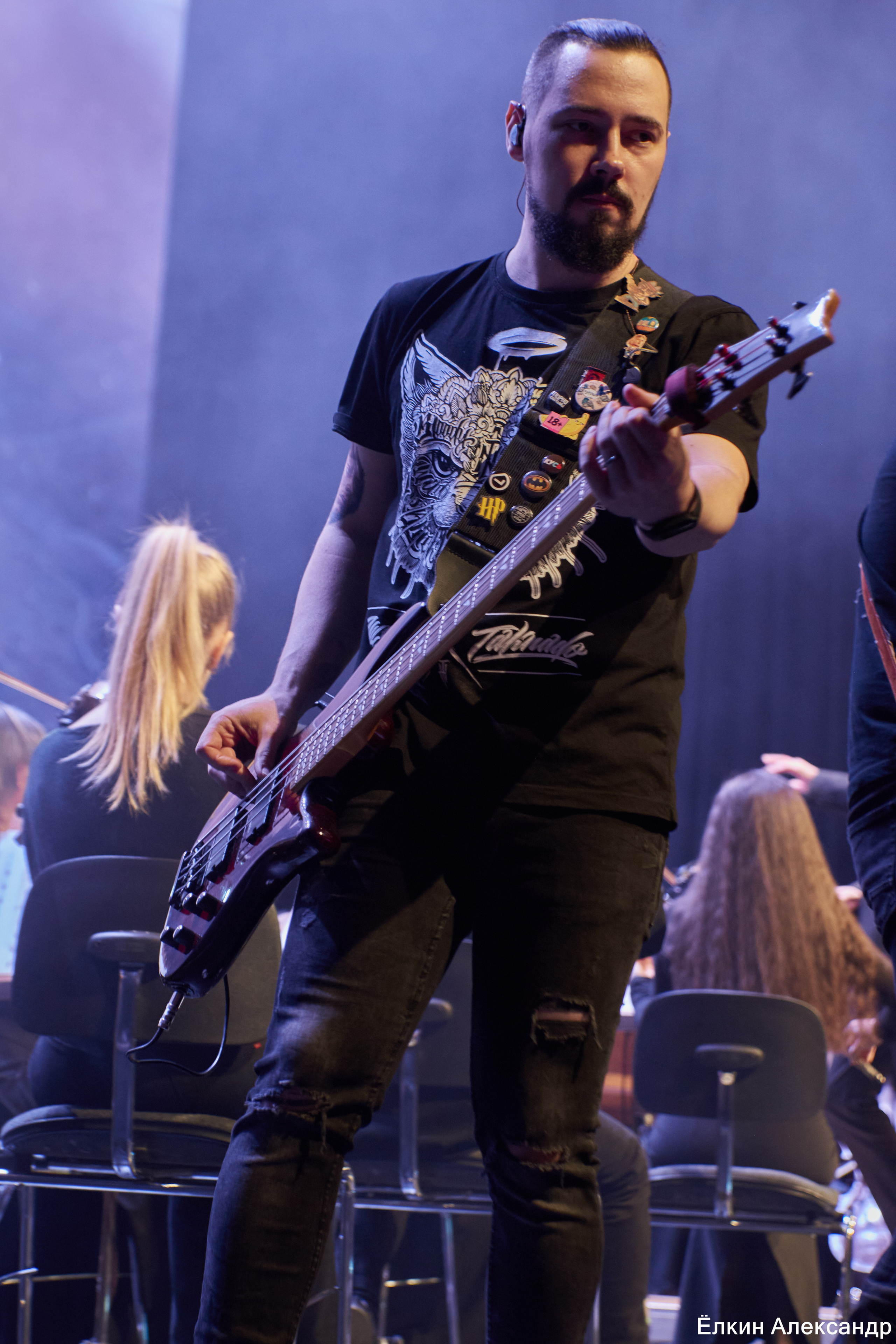 16 Апреля Артур Беркут с оркестром и Рок группа «Пасаш». Ёлкин Александр Фотограф