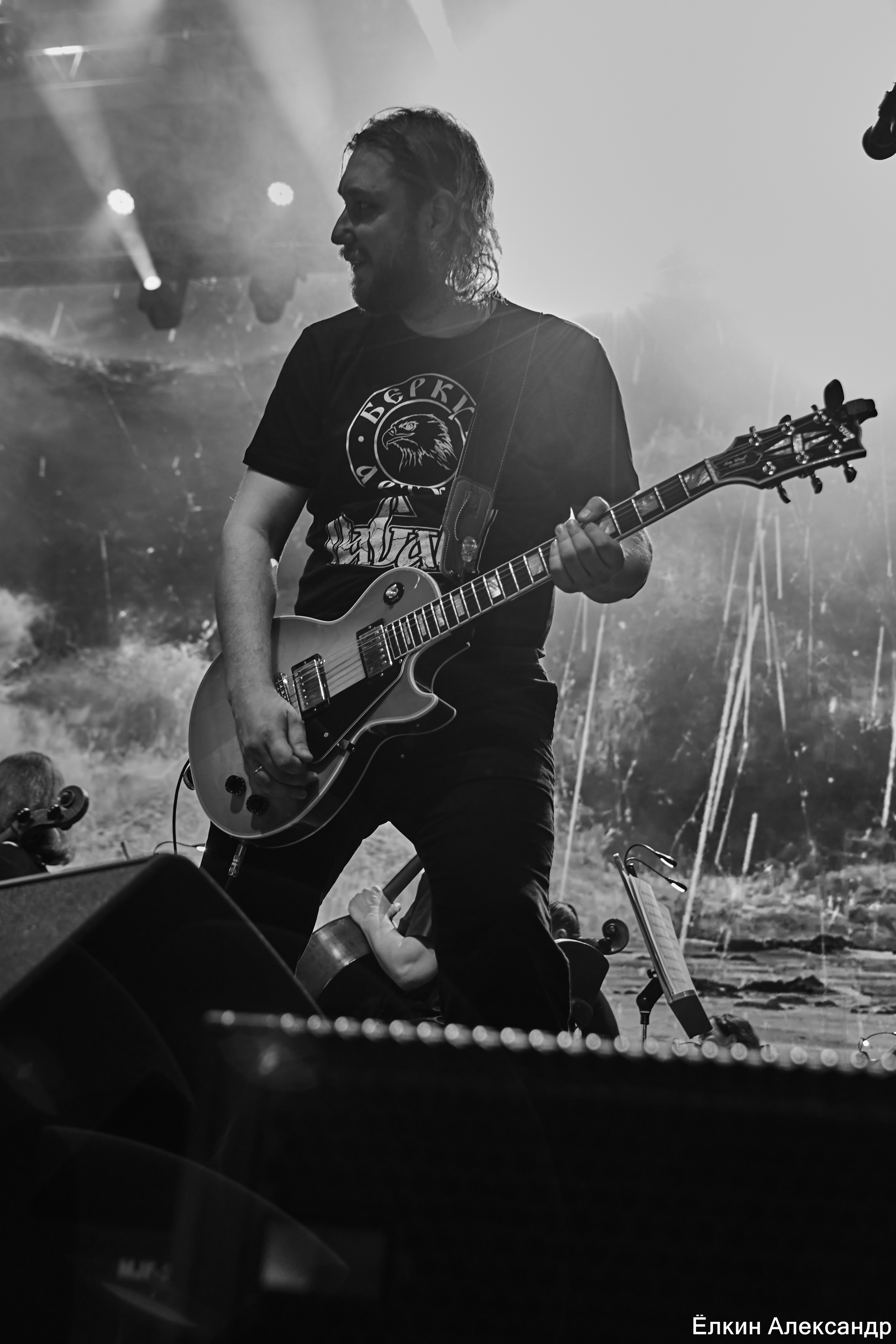 16 Апреля Артур Беркут с оркестром и Рок группа «Пасаш». Ёлкин Александр Фотограф