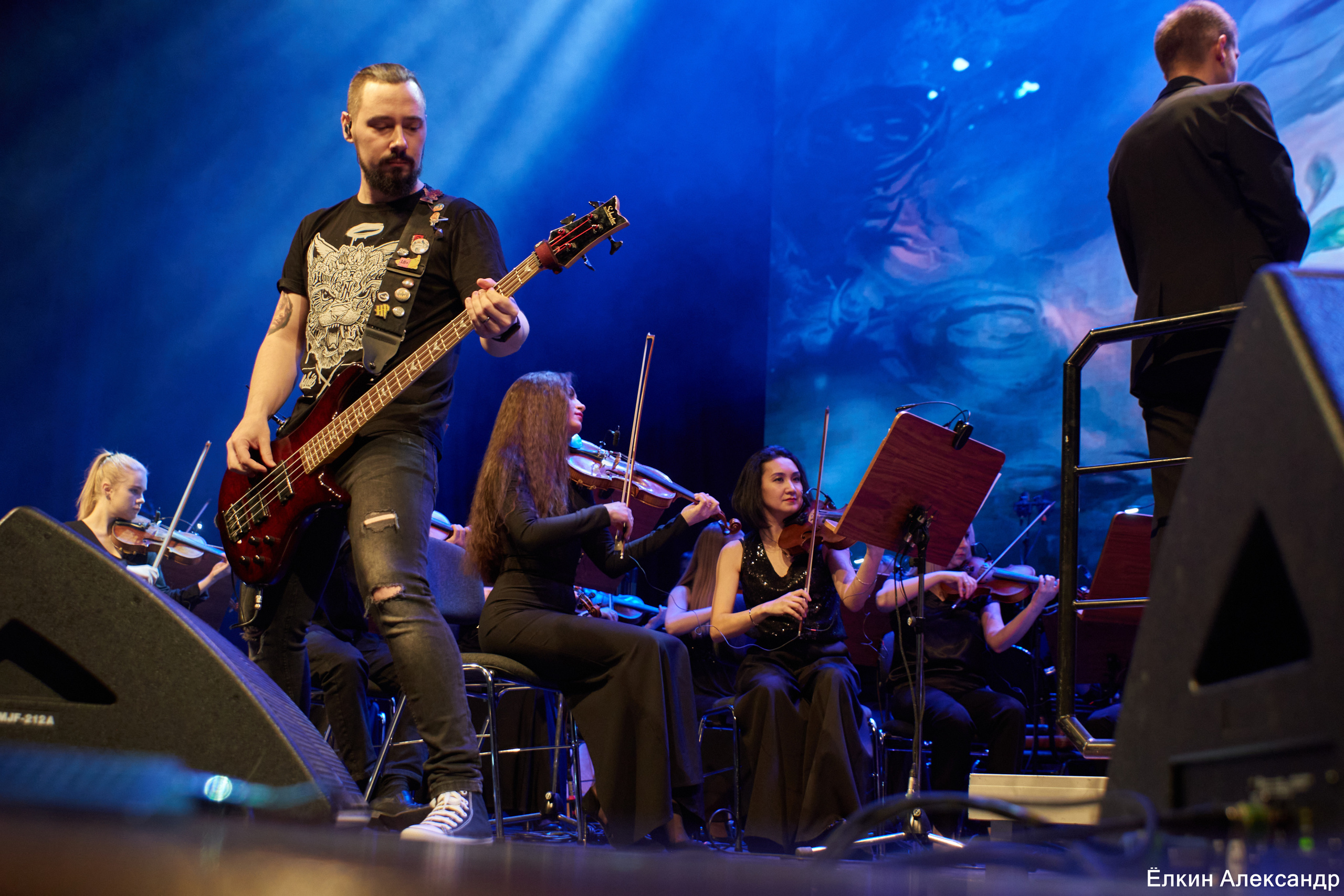 16 Апреля Артур Беркут с оркестром и Рок группа «Пасаш». Ёлкин Александр Фотограф