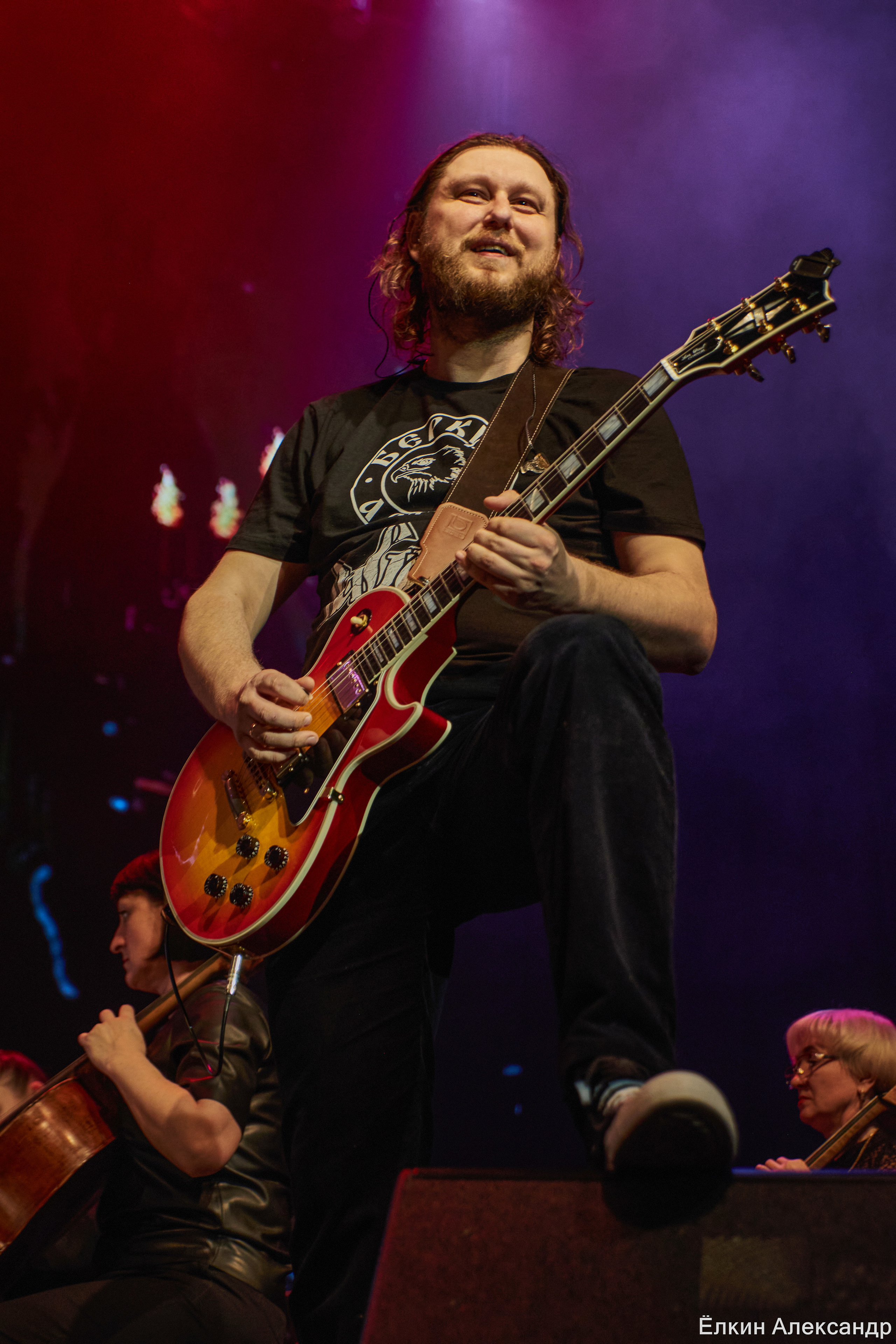 16 Апреля Артур Беркут с оркестром и Рок группа «Пасаш». Ёлкин Александр Фотограф