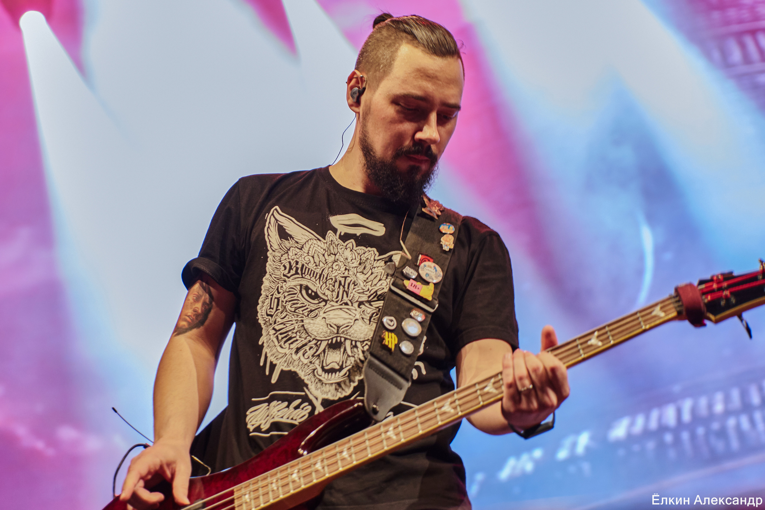 16 Апреля Артур Беркут с оркестром и Рок группа «Пасаш». Ёлкин Александр Фотограф