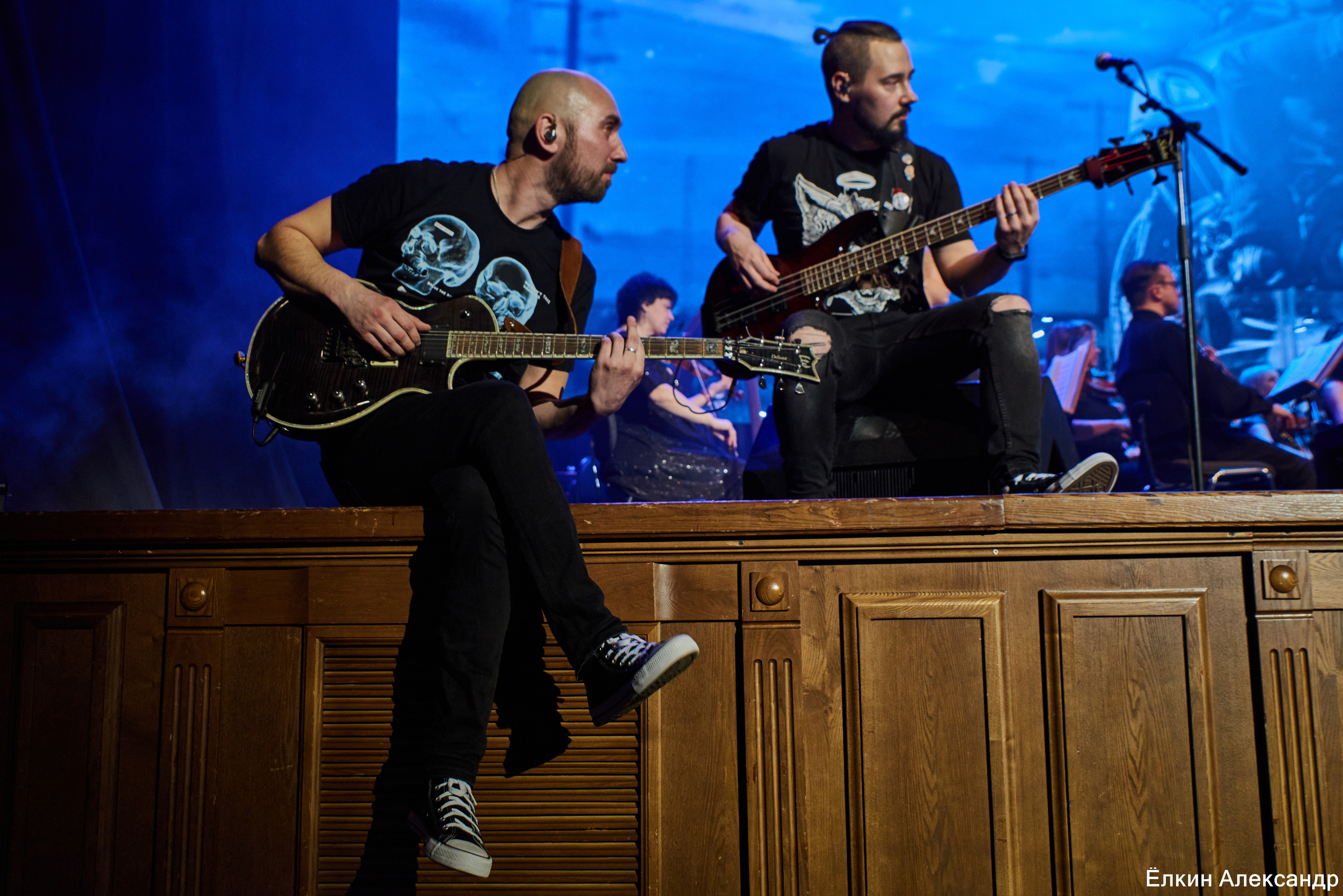 16 Апреля Артур Беркут с оркестром и Рок группа «Пасаш». Ёлкин Александр Фотограф