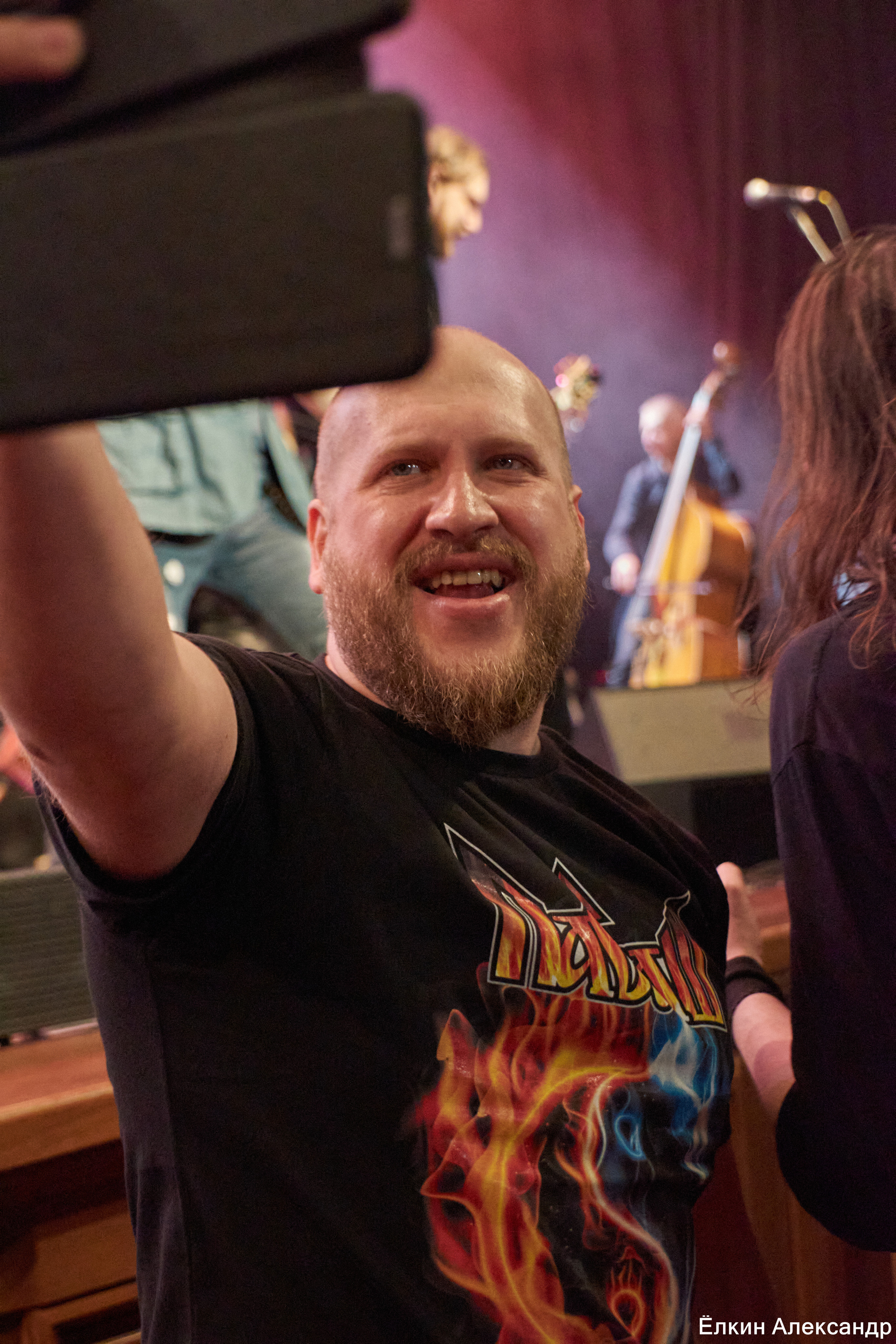 16 Апреля Артур Беркут с оркестром и Рок группа «Пасаш». Ёлкин Александр Фотограф