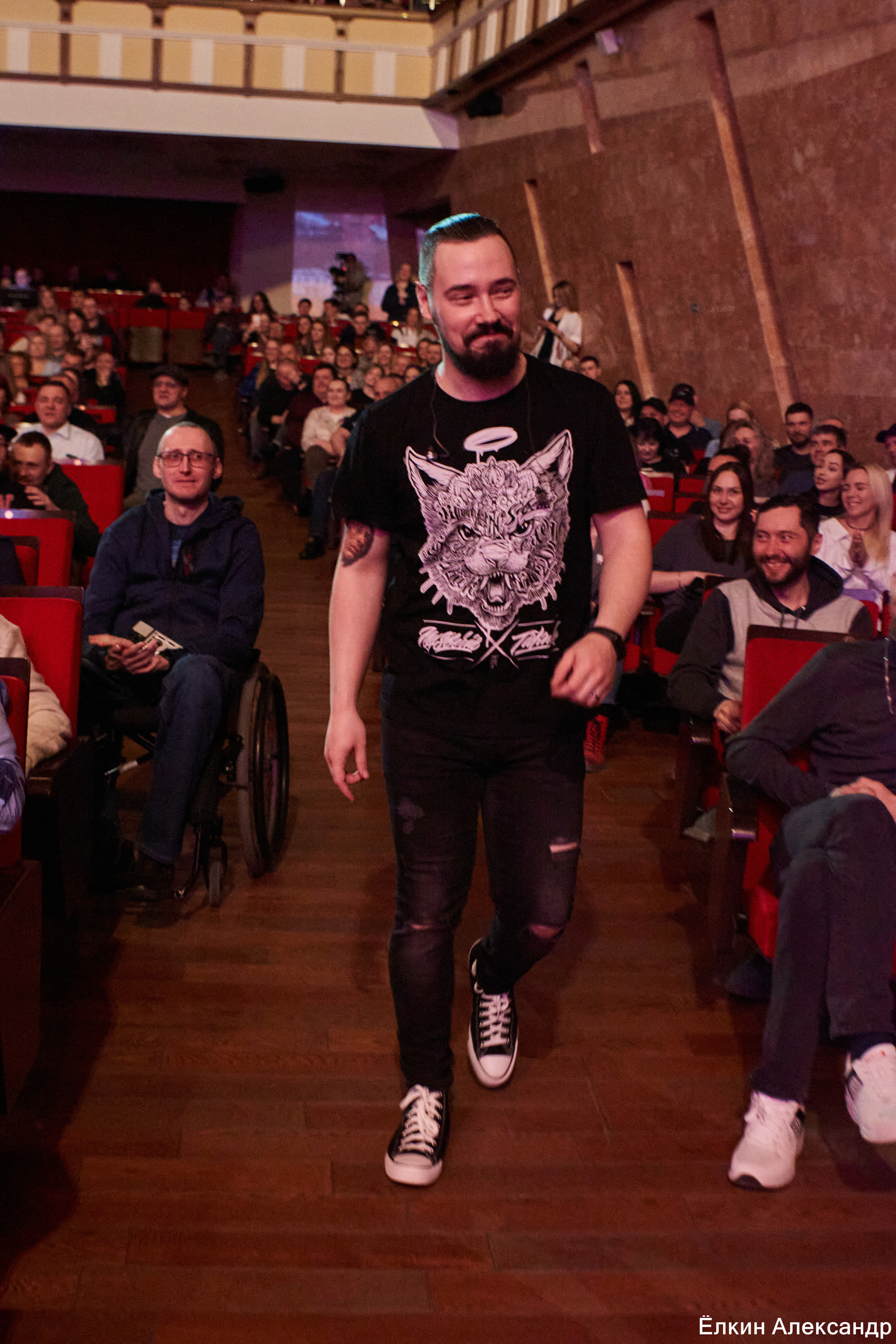 16 Апреля Артур Беркут с оркестром и Рок группа «Пасаш». Ёлкин Александр Фотограф