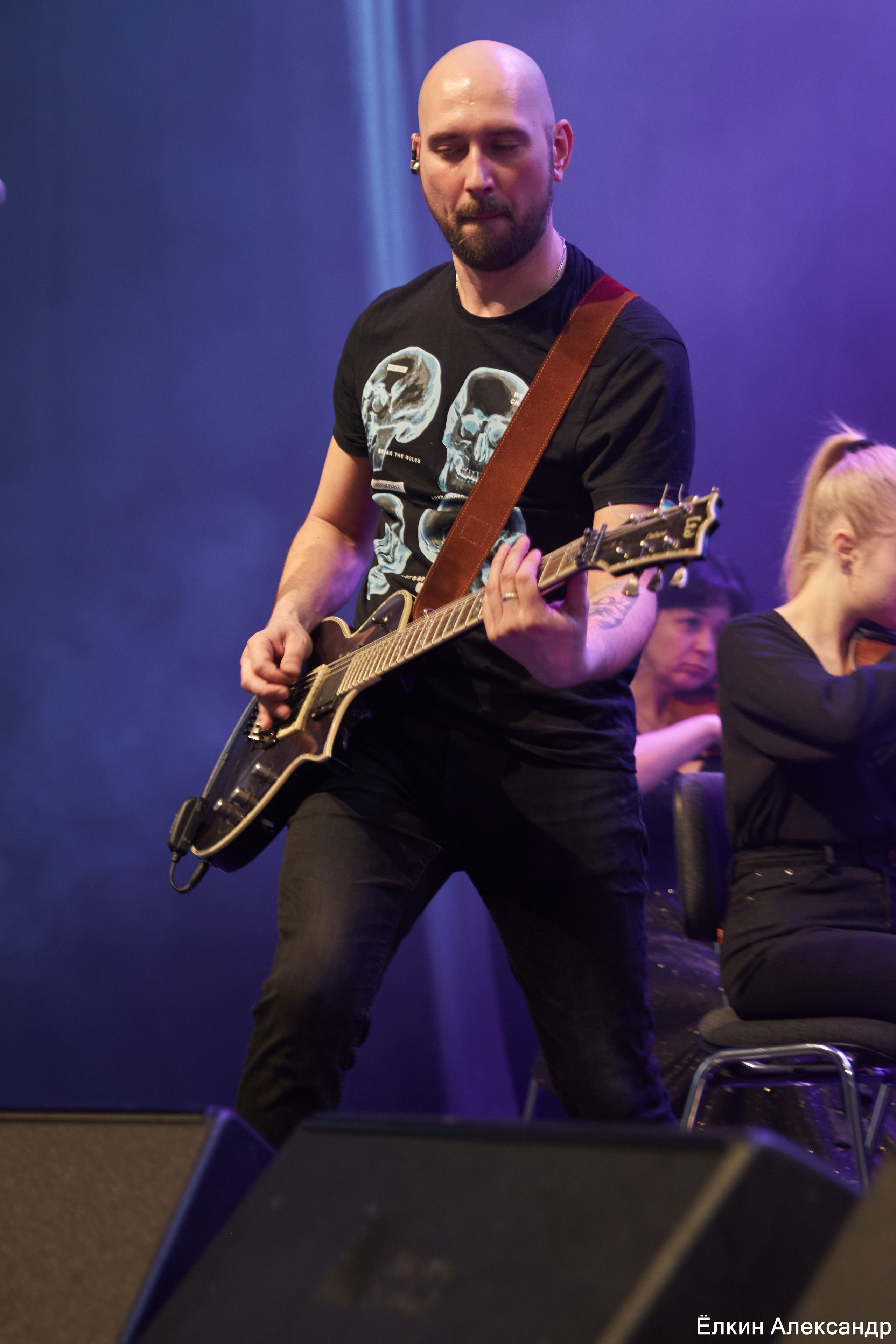 16 Апреля Артур Беркут с оркестром и Рок группа «Пасаш». Ёлкин Александр Фотограф