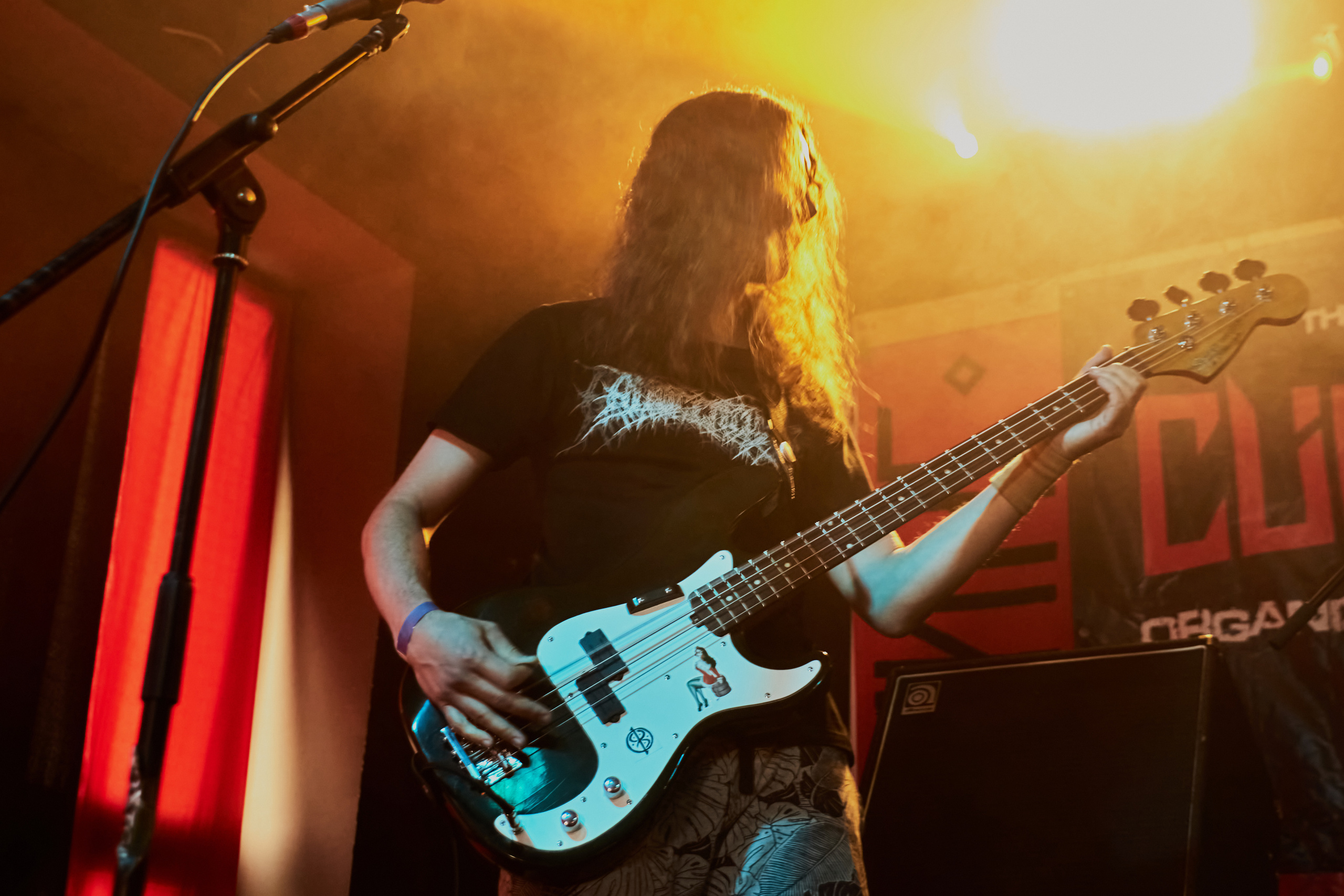 Концертный фотограф Омск Рок музыка. Ёлкин Александр Фотограф