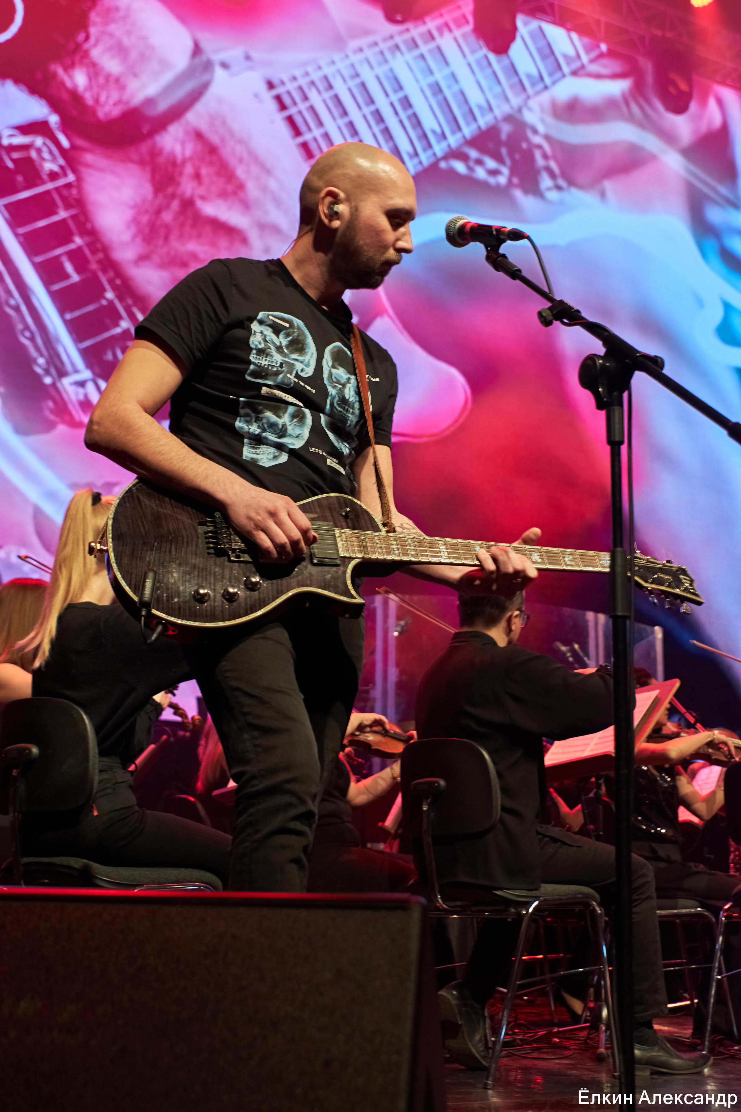 16 Апреля Артур Беркут с оркестром и Рок группа «Пасаш». Ёлкин Александр Фотограф