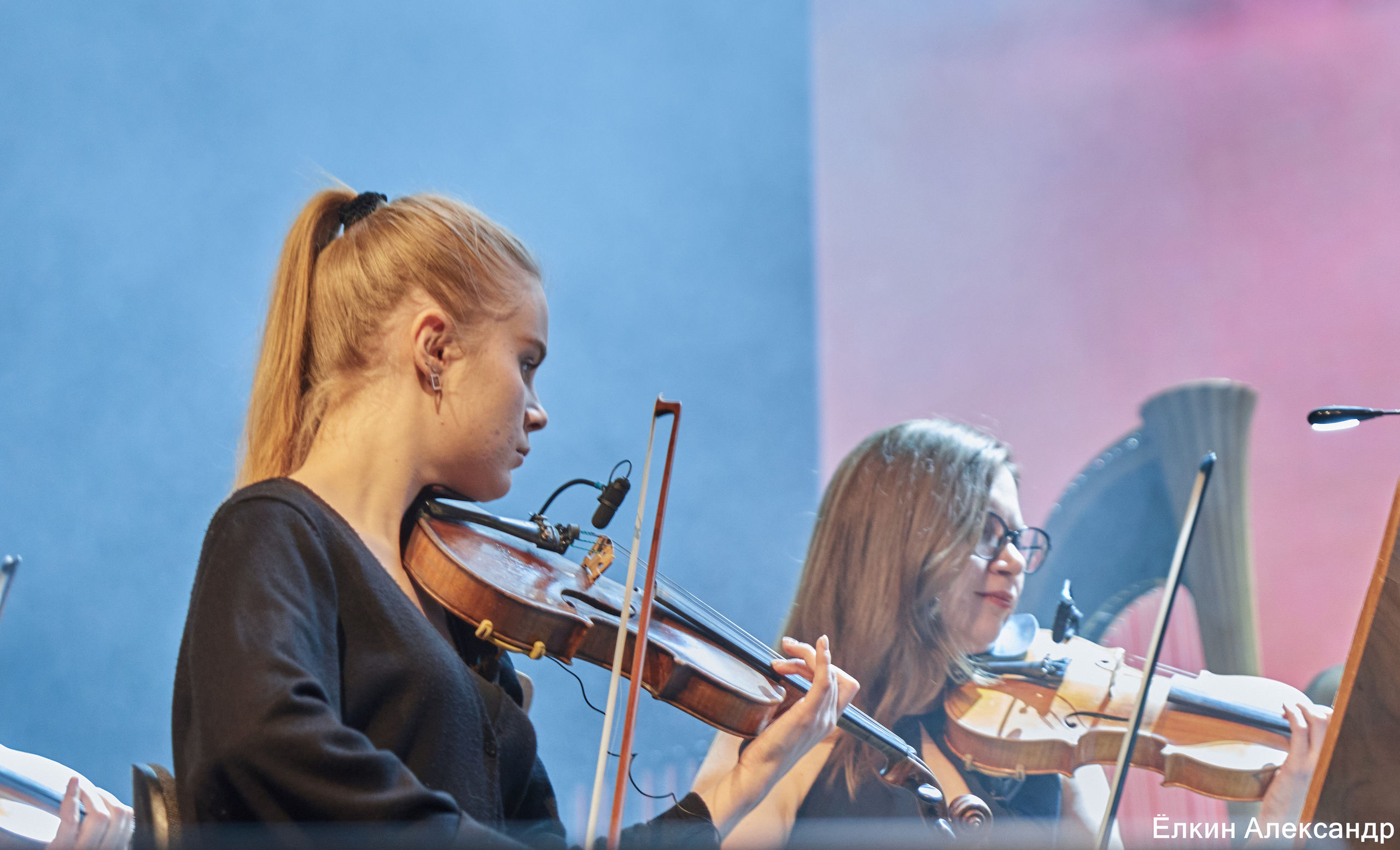 16 Апреля Артур Беркут с оркестром и Рок группа «Пасаш». Ёлкин Александр Фотограф