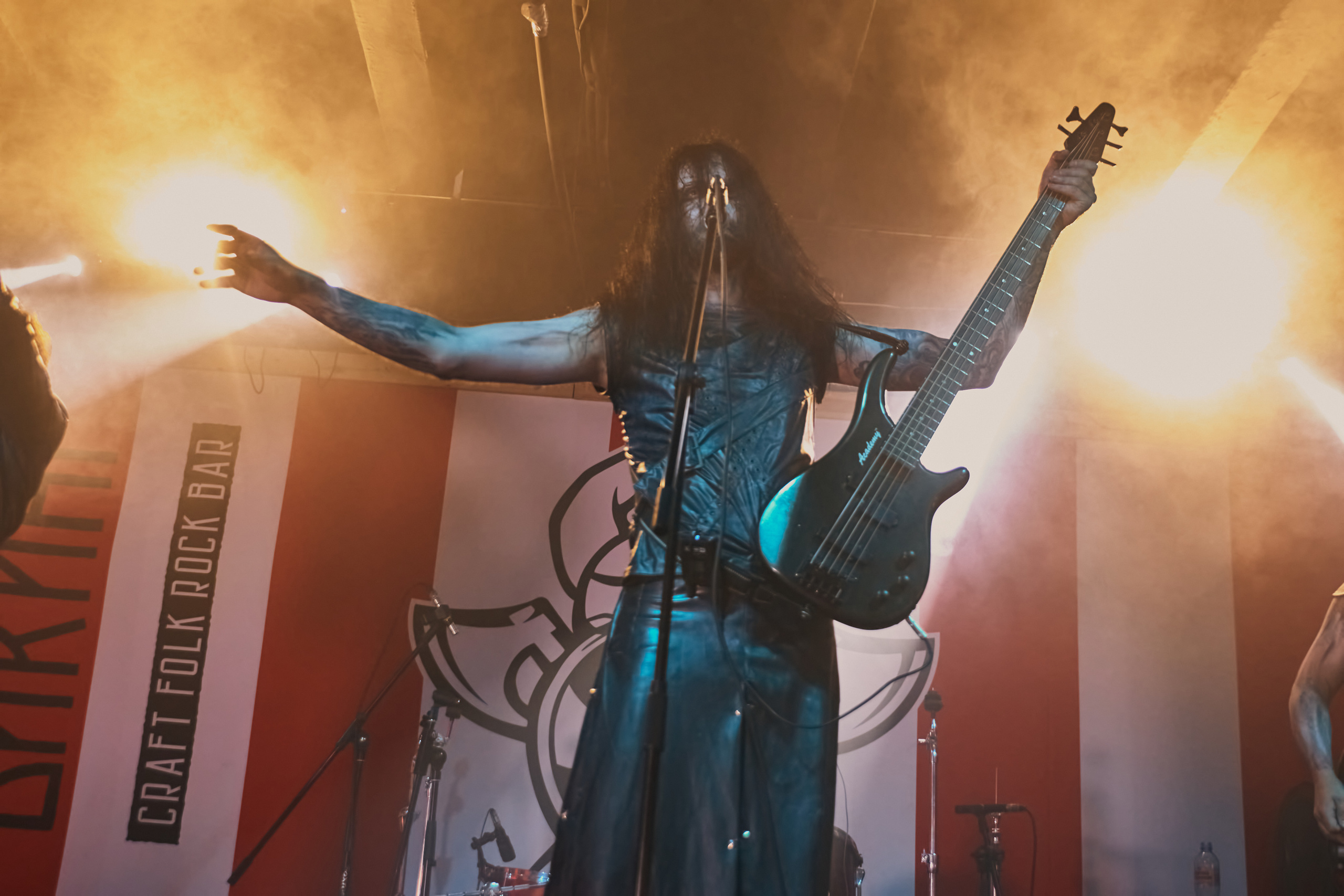 Концертный фотограф Омск Рок музыка. Ёлкин Александр Фотограф