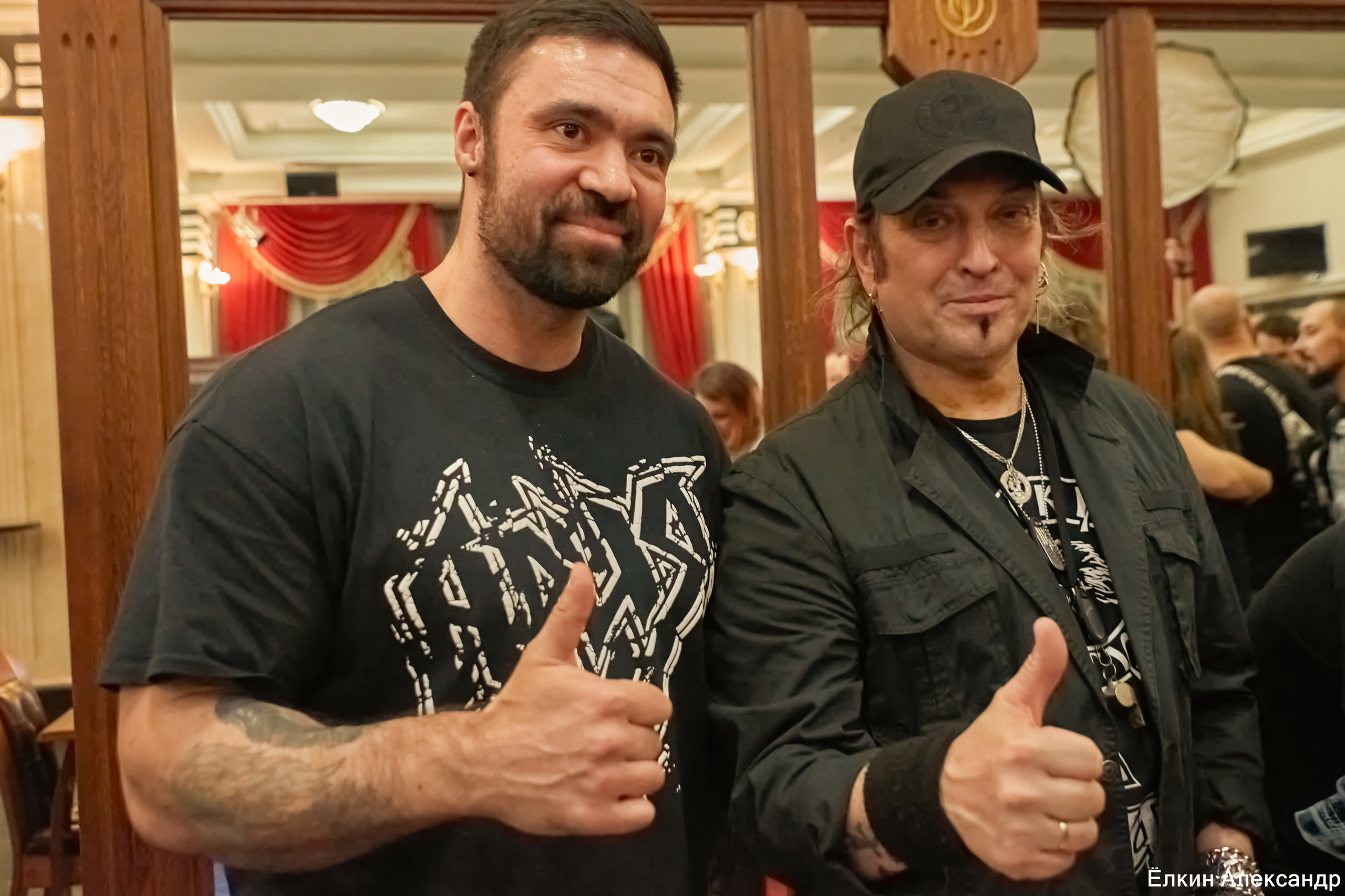 16 Апреля Артур Беркут с оркестром и Рок группа «Пасаш». Ёлкин Александр Фотограф