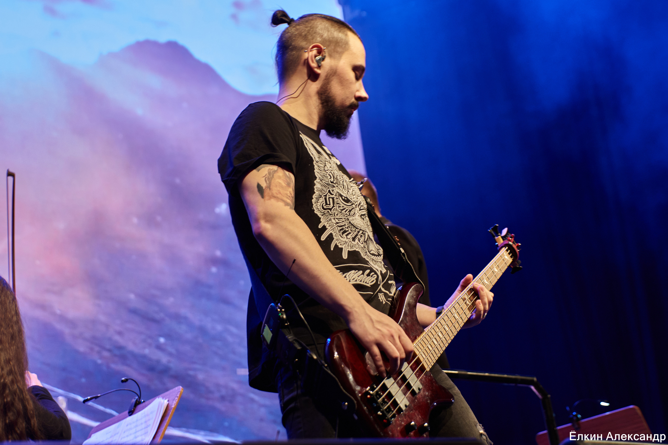 16 Апреля Артур Беркут с оркестром и Рок группа «Пасаш». Ёлкин Александр Фотограф