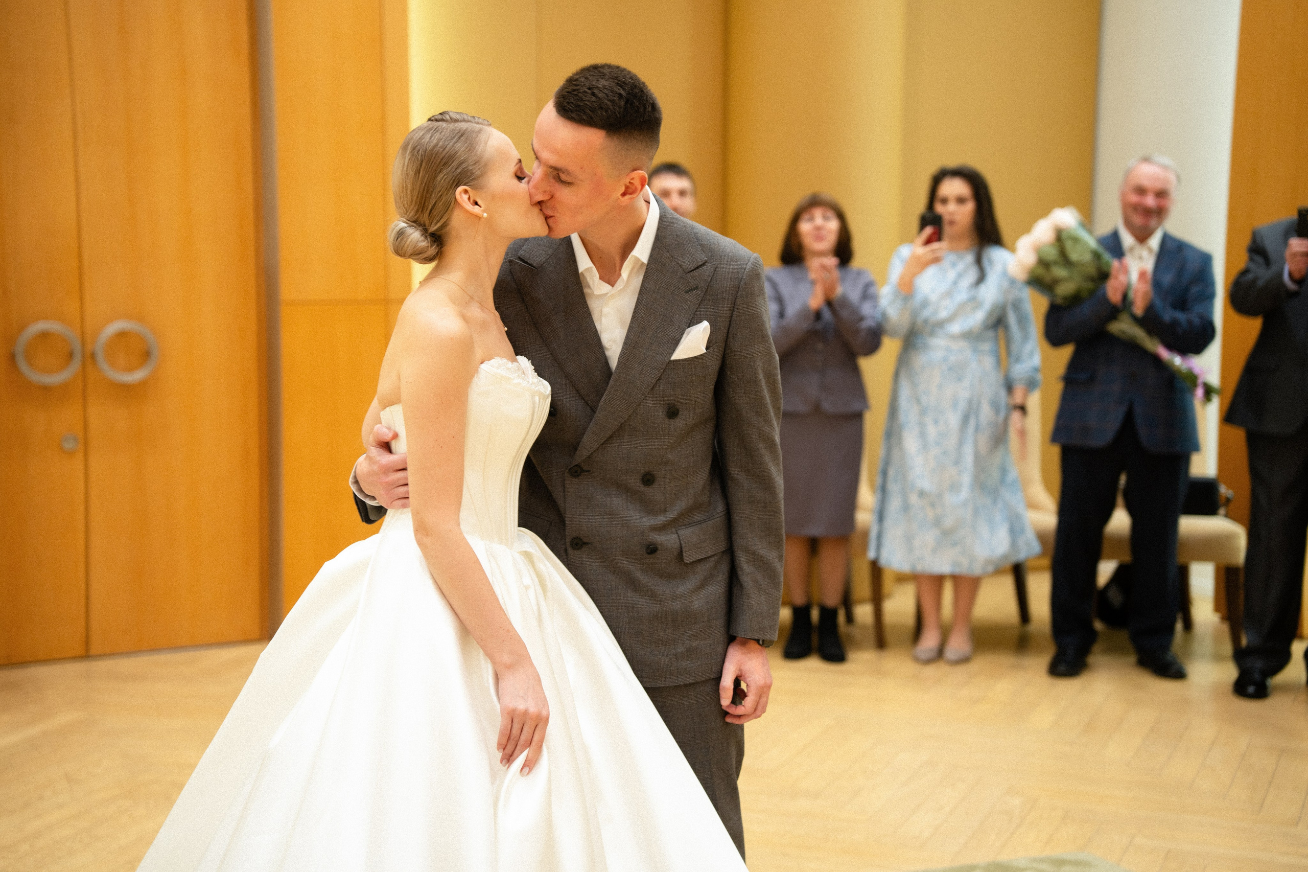 Фотосессия в ЗАГСе. Фотограф в Москве Гончарова Анастасия