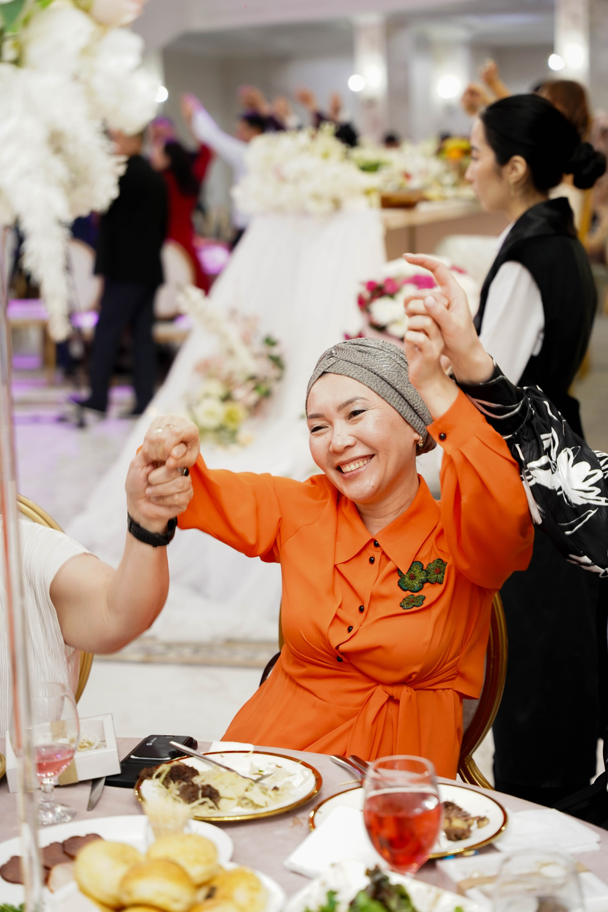 Dana uzatu. Фотограф Ернар Ержанов