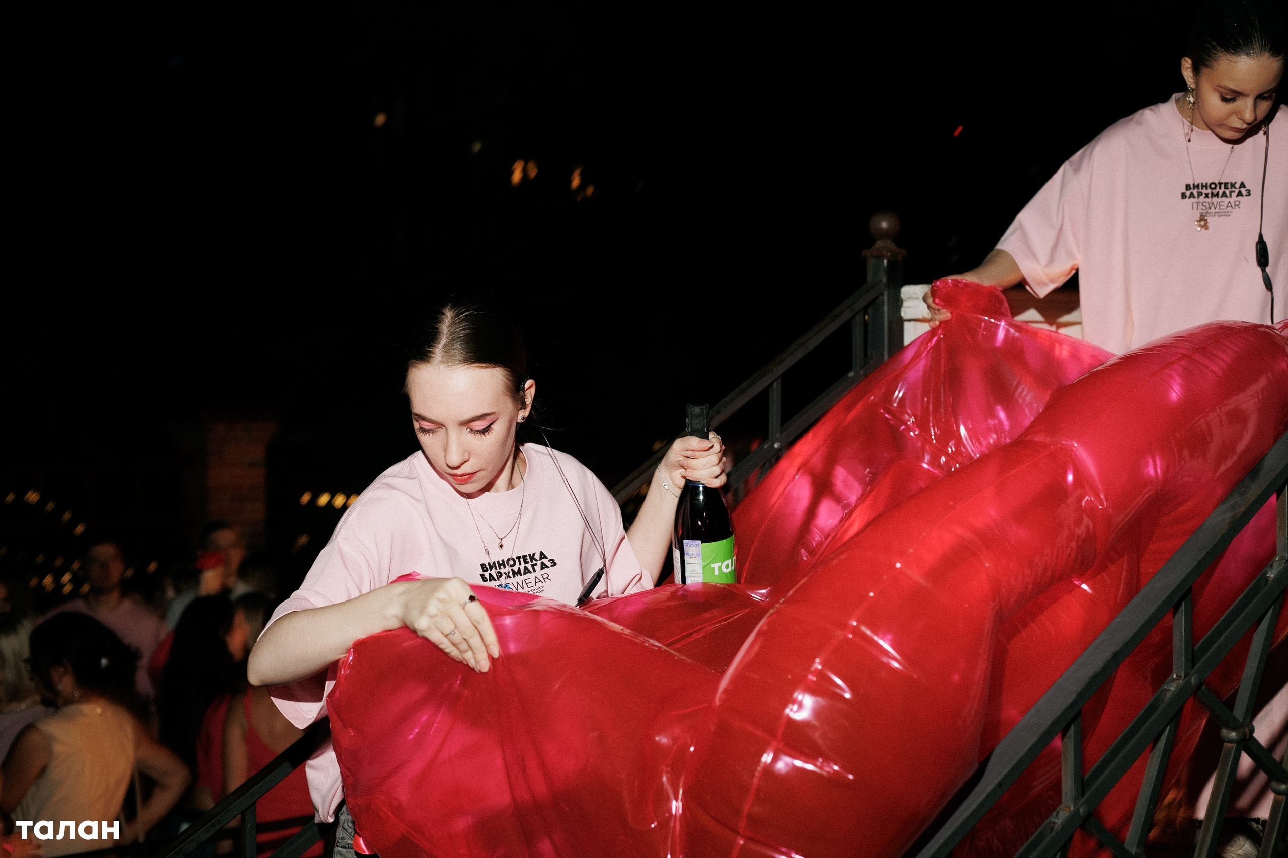 ВИНОТЕКА [бар+магаз] — BIRTHDAY PARTY. СВОИ. ФОТООТЧЕТЫ-СОБЫТИЯ-МЕСТА