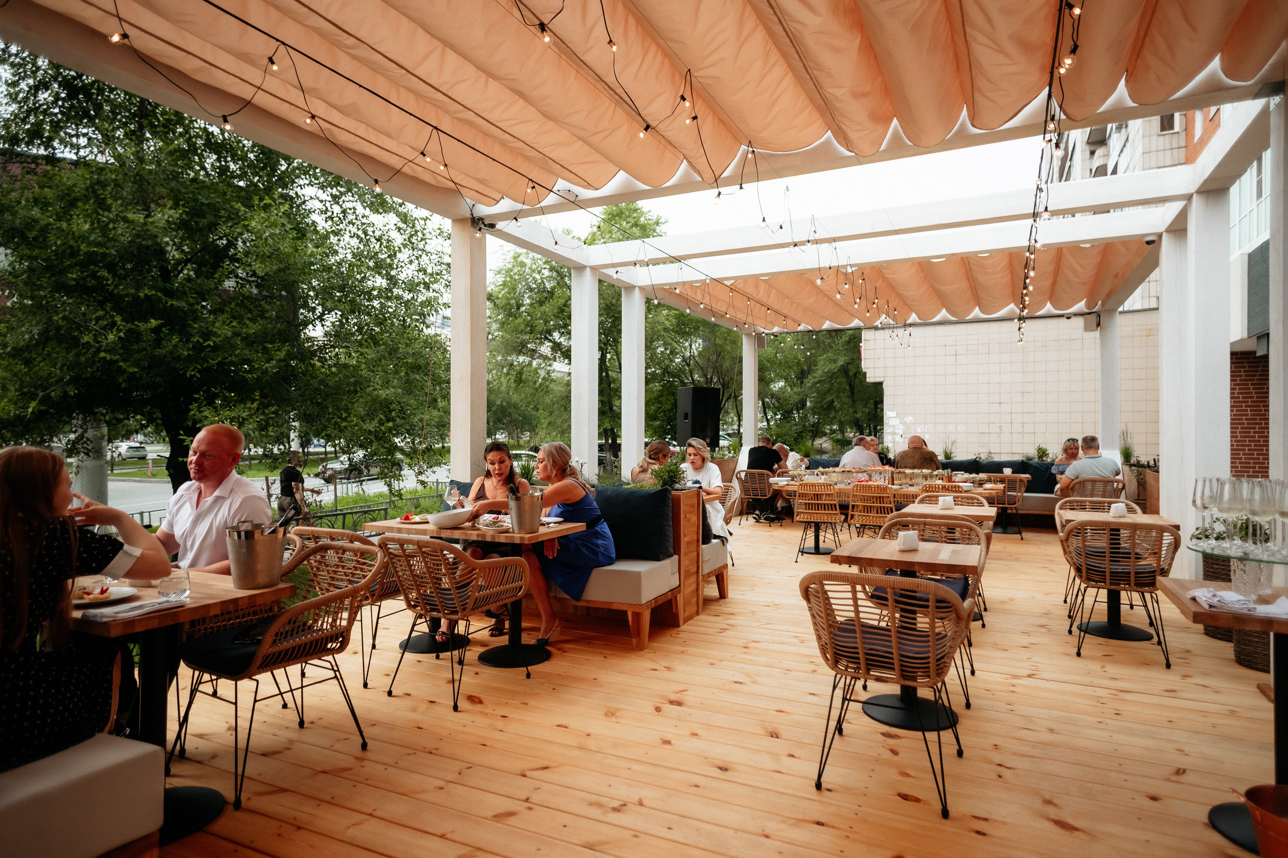 РЕСНОТА — ОТКРЫТИЕ ТЕРРАСЫ. СВОИ. ФОТООТЧЕТЫ-СОБЫТИЯ-МЕСТА