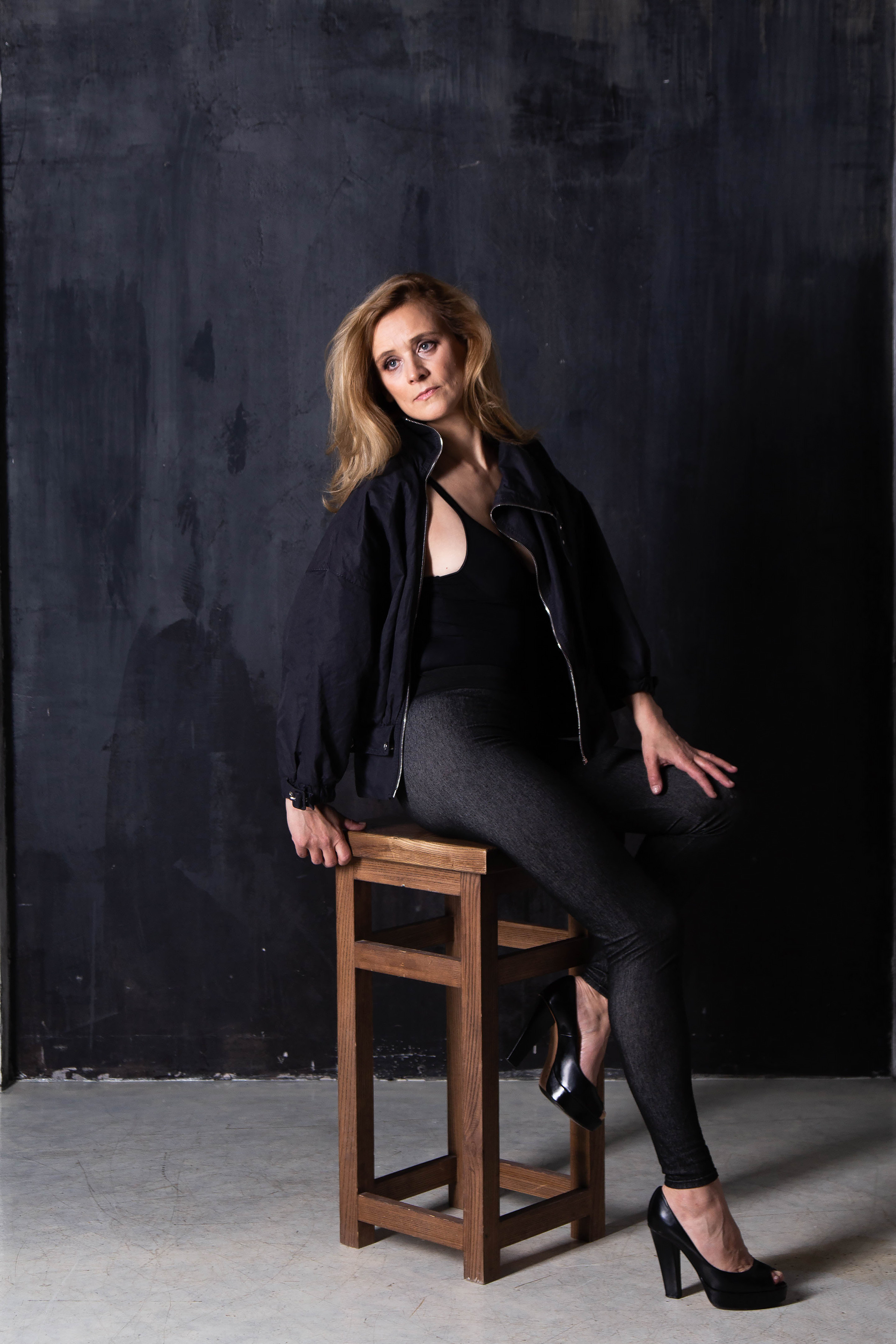 Анна, студия. Семьи, портреты, школьные съемки. Фотограф Лагутина Елена. Москва