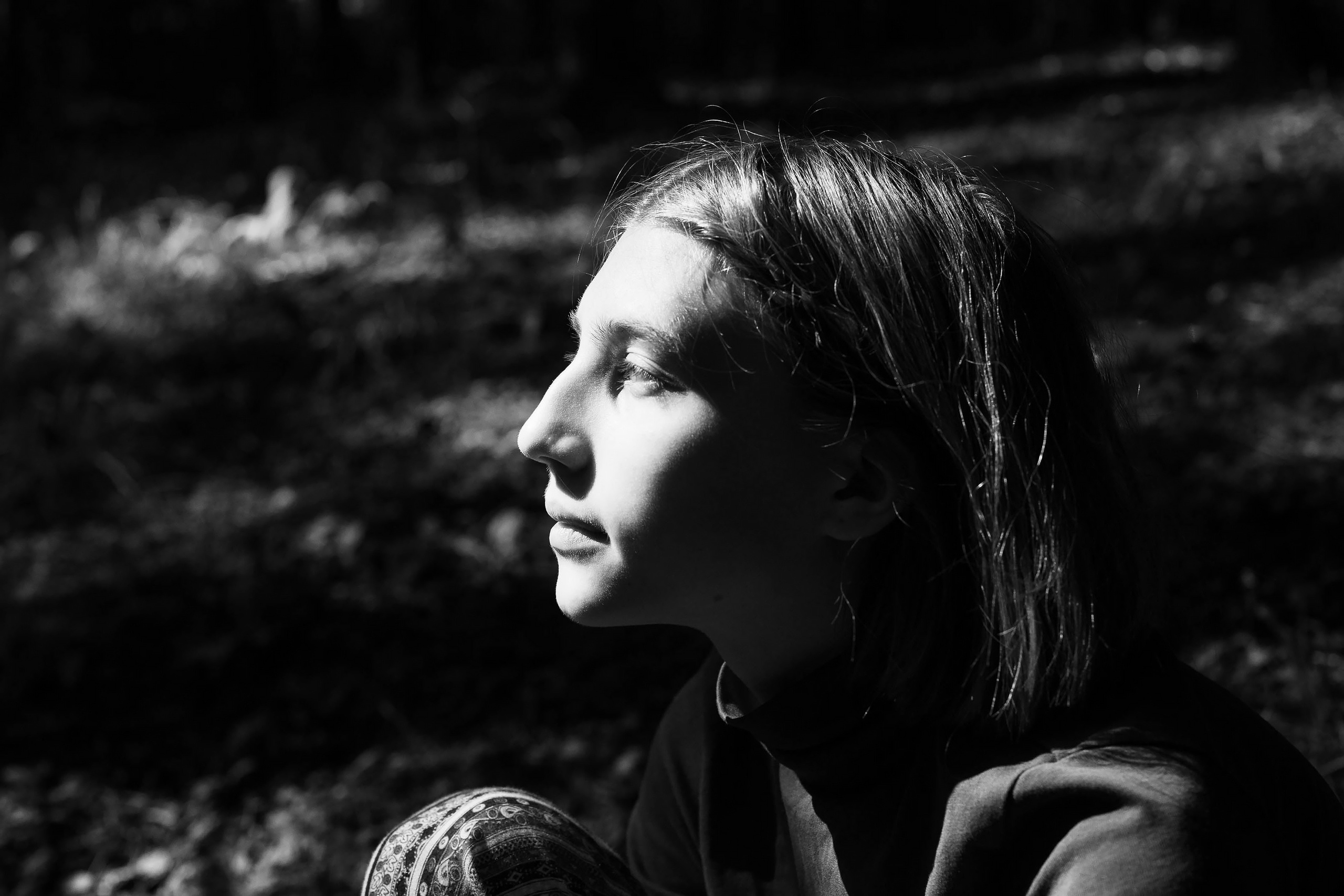 Любовь, лес. Семьи, портреты, школьные съемки. Фотограф Лагутина Елена. Москва