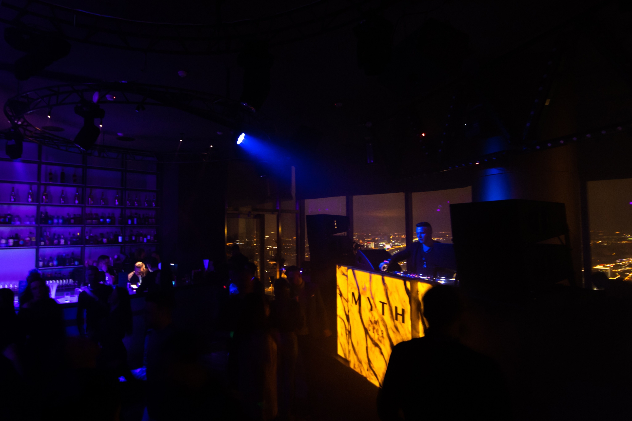 Вечеринка Headliners в клубе Myth Moscow. Фотограф Москва