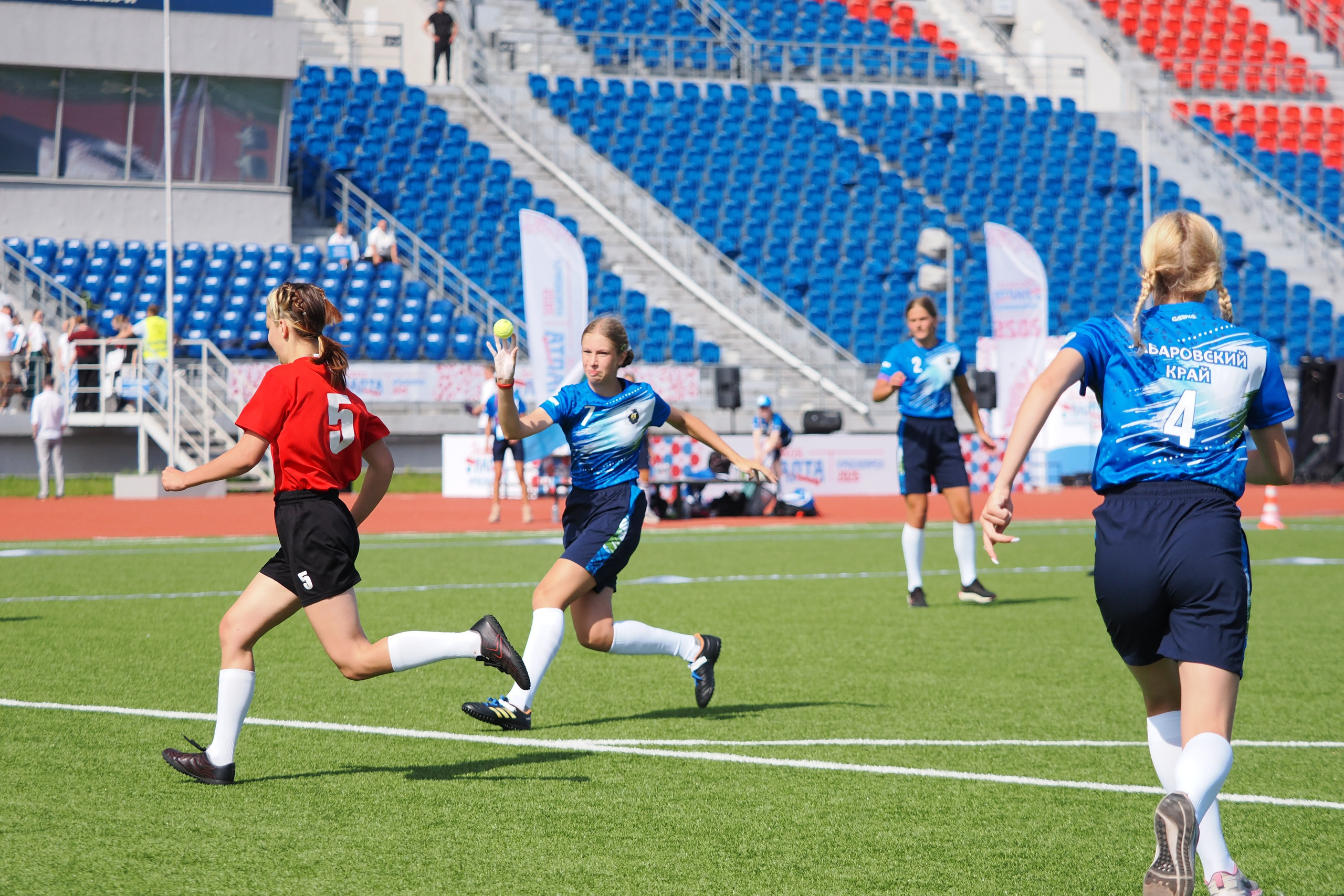 Всероссийские соревнования по русской лапте. Репортажный фотограф Алексей Козьмин