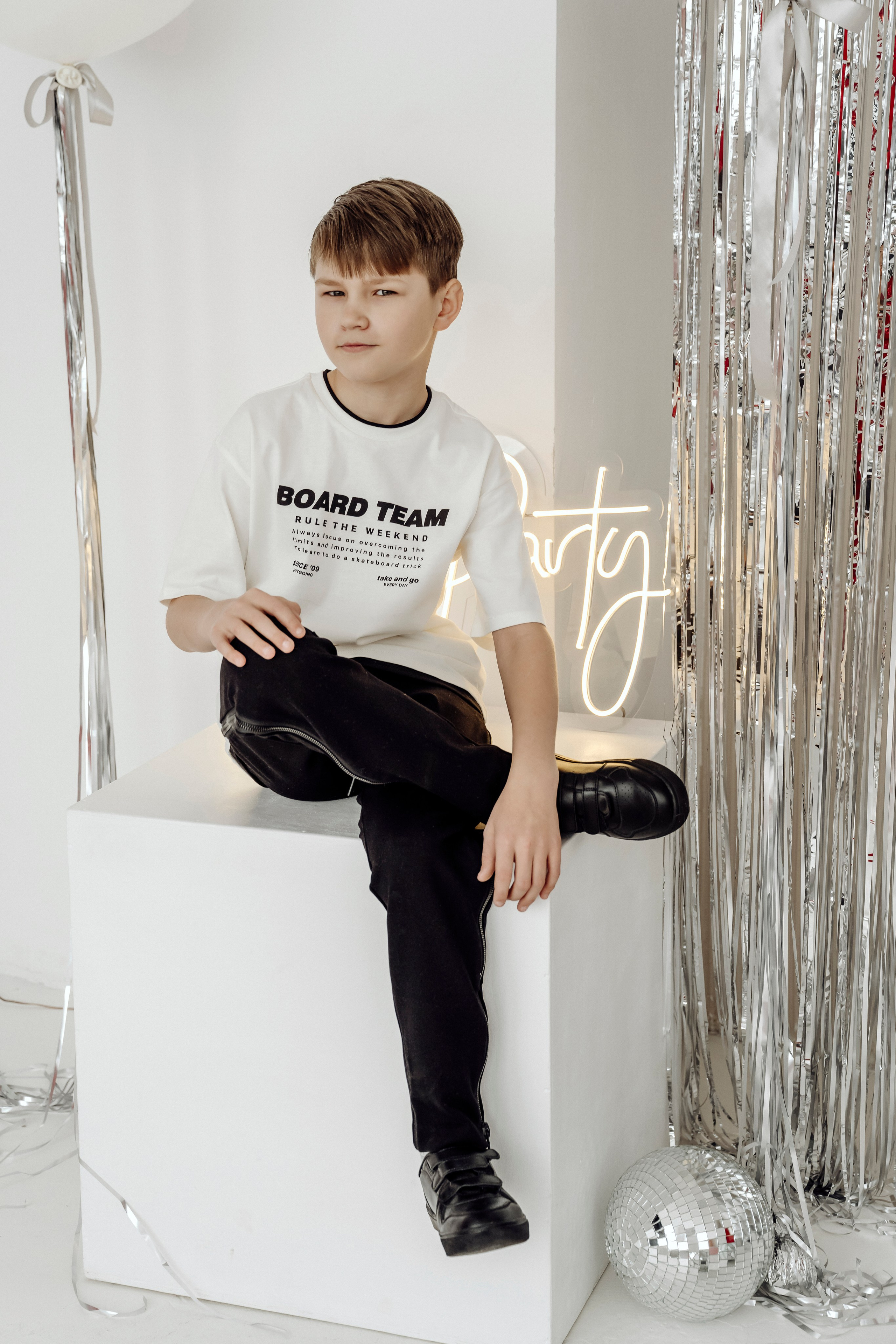 Семейная фотосессия с двумя детьми. Свадебный и семейный фотограф Любовь Исланова