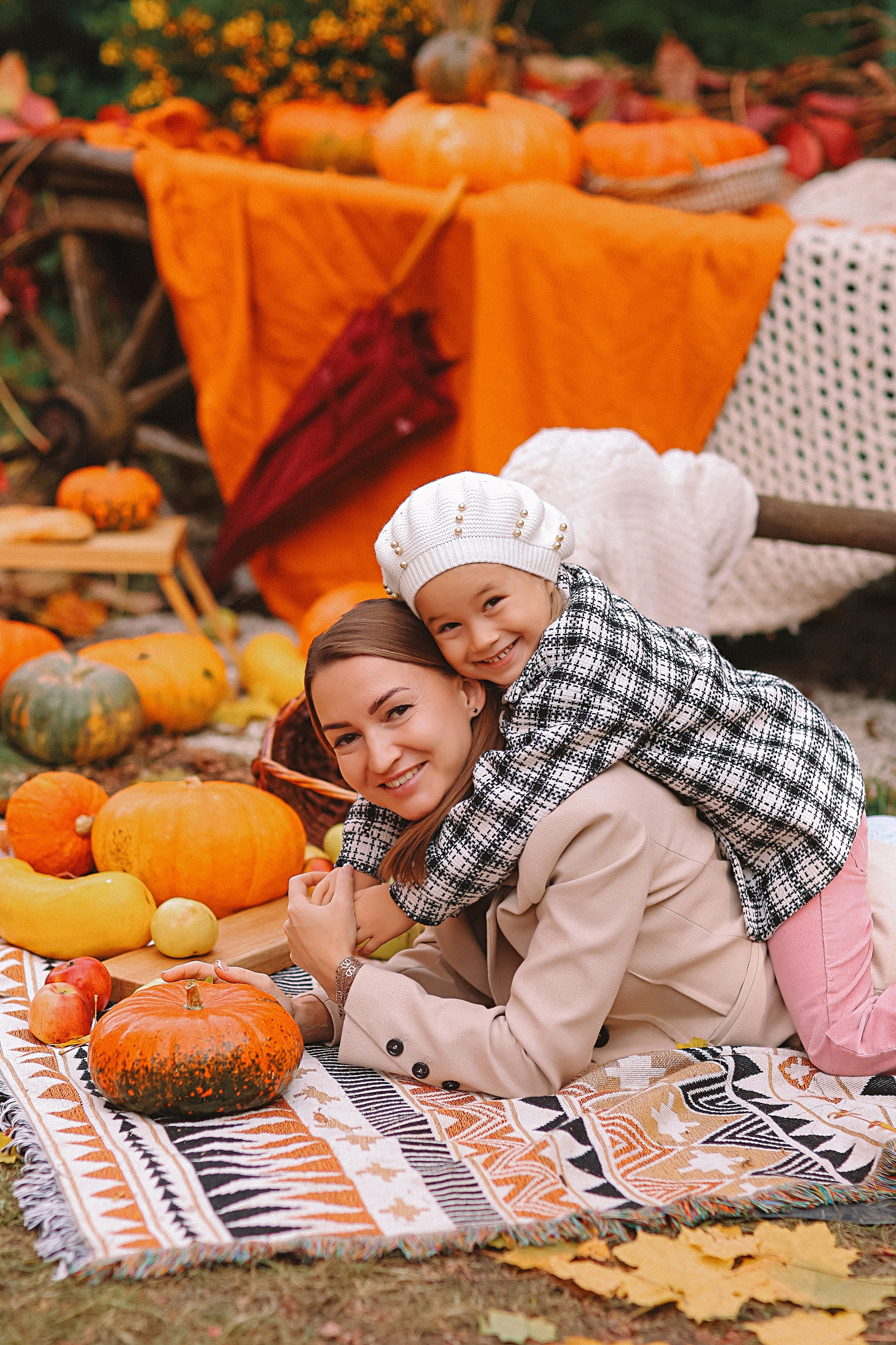 Тыквы. Семейный фотограф Тюмень, фотограф на роды Салмина Мария