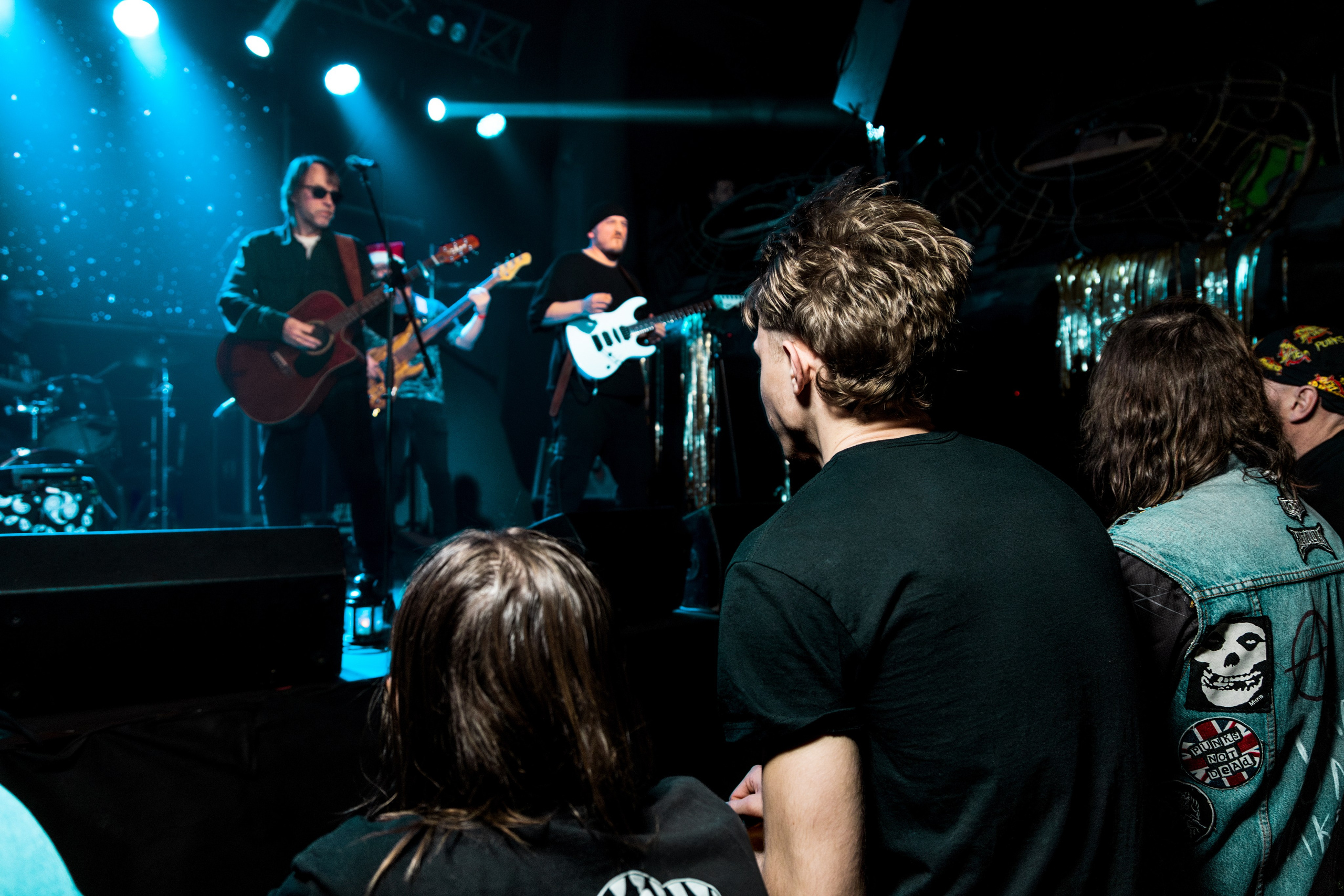 Рок-ёлка. Репортажный фотограф Екатеринбург | Яркий, качественный репортаж | Концерты, клубы, репортаж, праздники, корпоративы