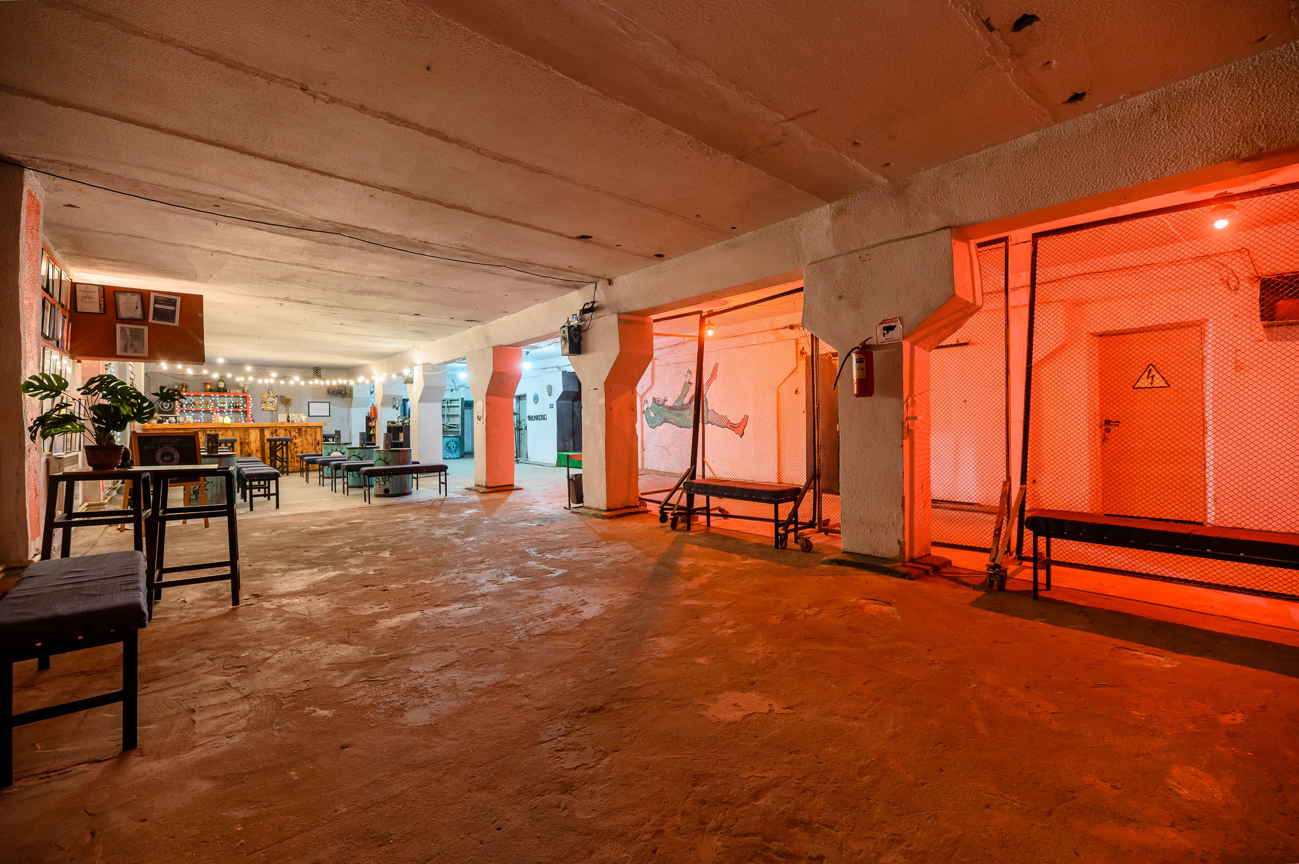 Арт убежище Bunker, съемка контента. Интерьерный и репортажный фотограф в Алматы