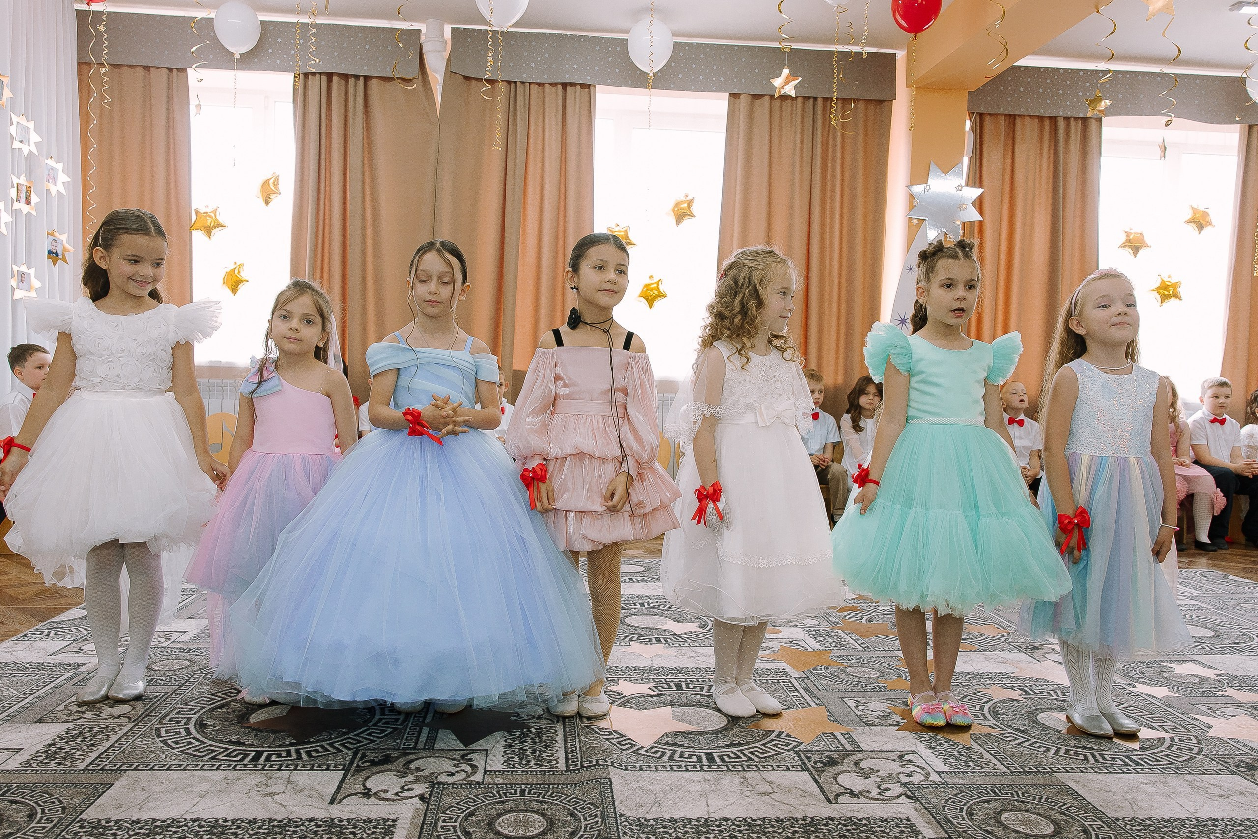 Выпускной в ДС 26. Выпускные альбомы Натальи Бутко: Новороссийск, Анапа, Геленджик