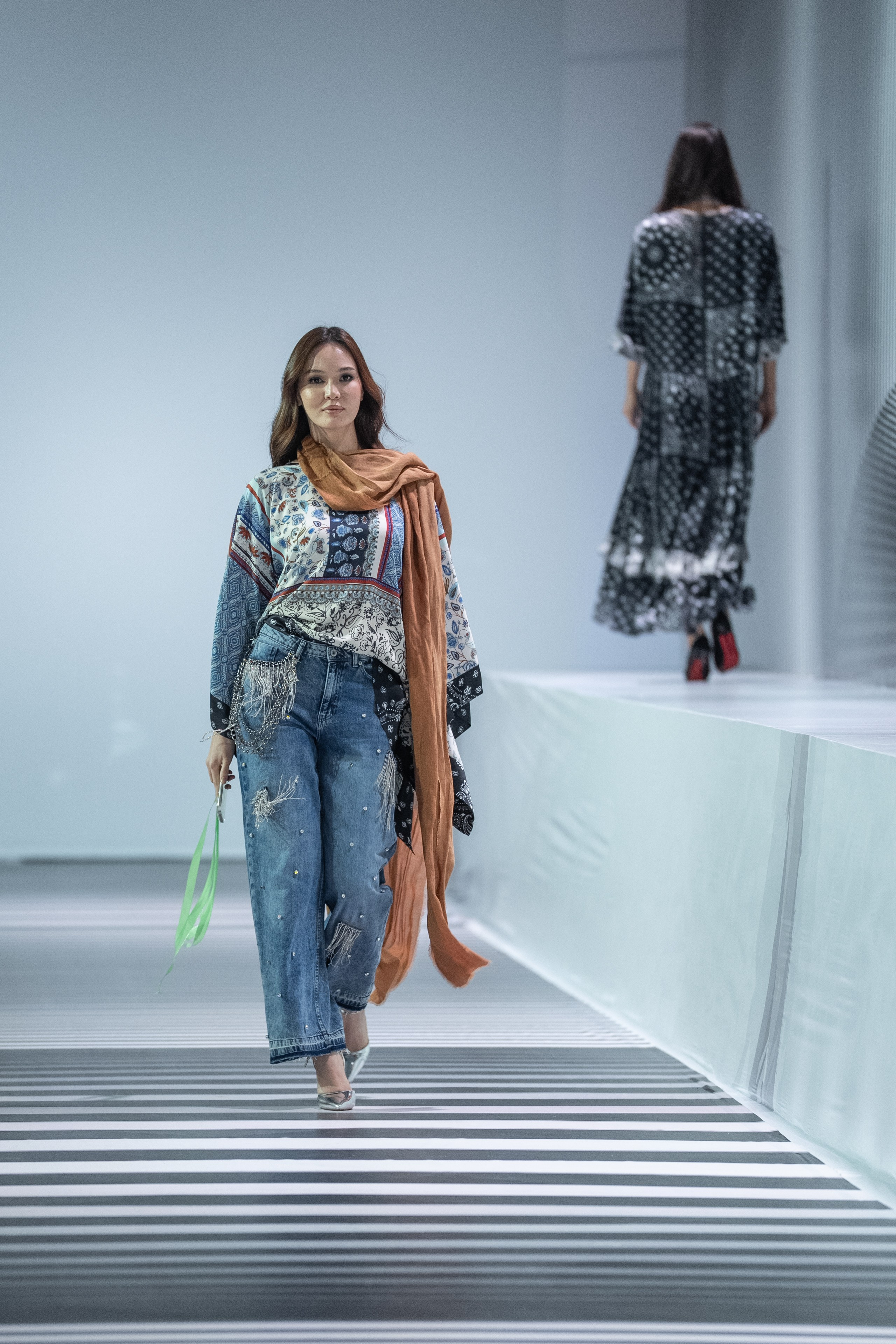 Brad YEARLAN ZHOLDASBEK. Сайт Алматинского НЮ АРТ, будуар и фэшн фотографа Дениса Карпенко