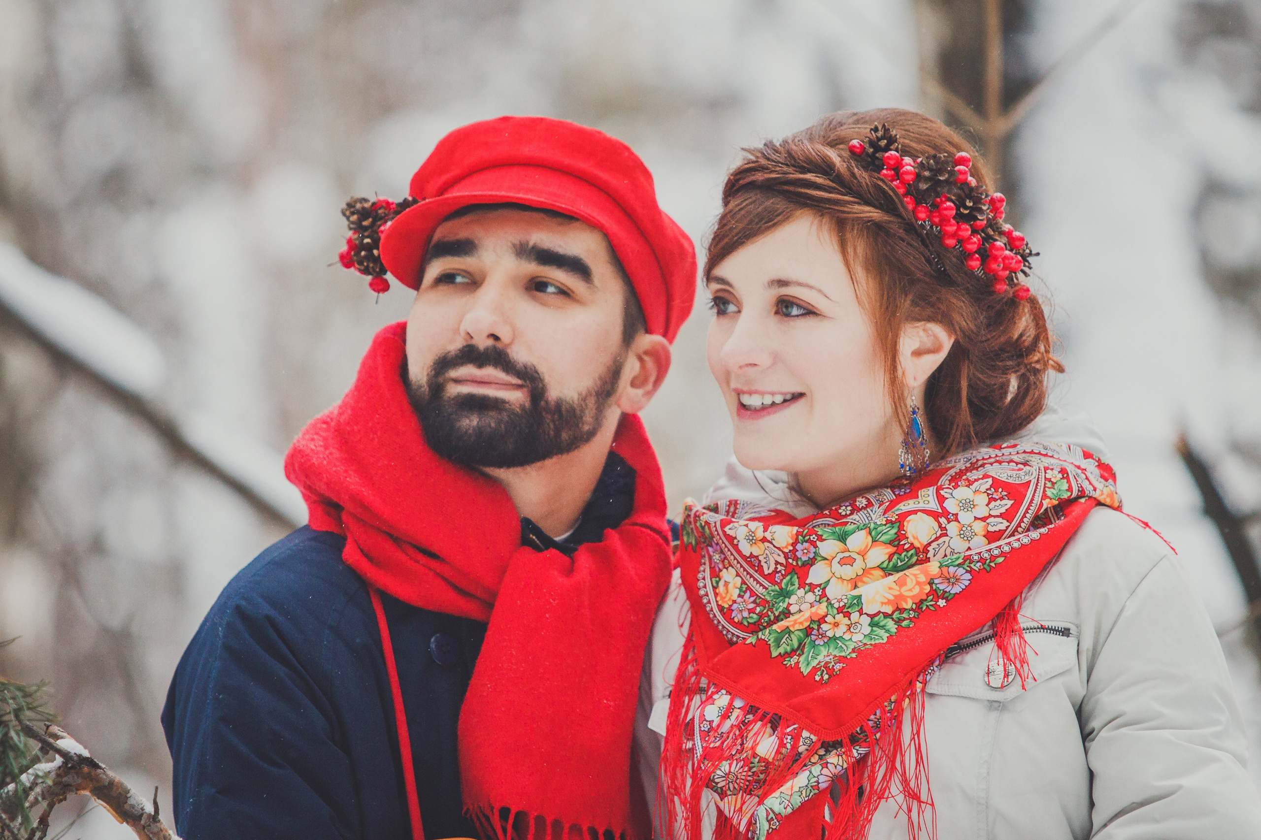 Свадебная фотосессия в русском стиле зимой. Семейный и детский фотограф в Москве Мария Быкова