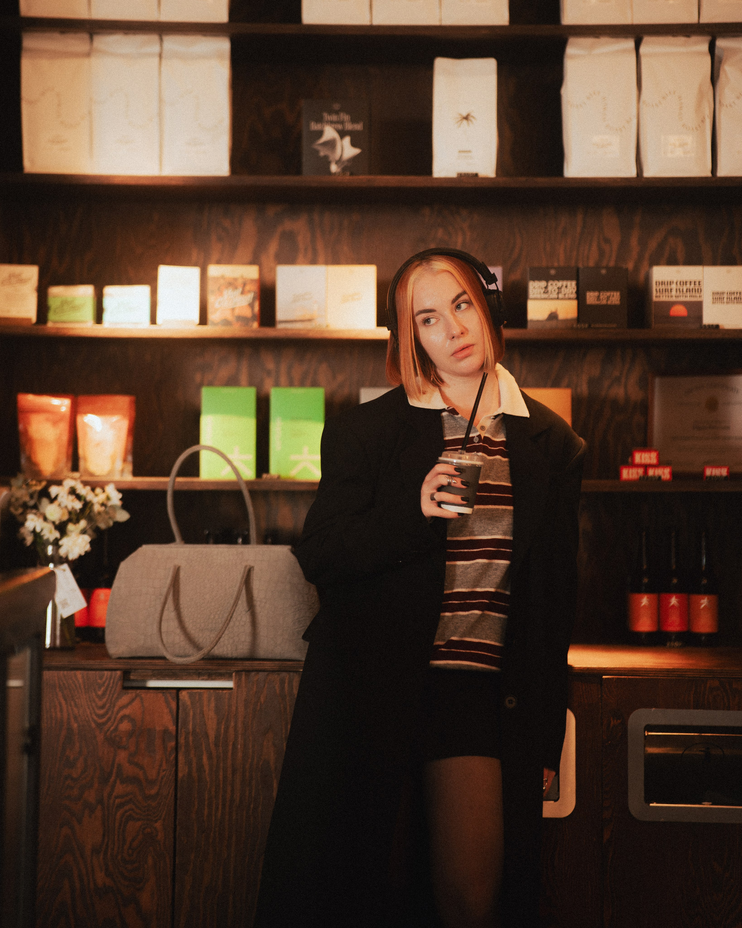 Прогулочная съемка в центре ростова и surf coffee