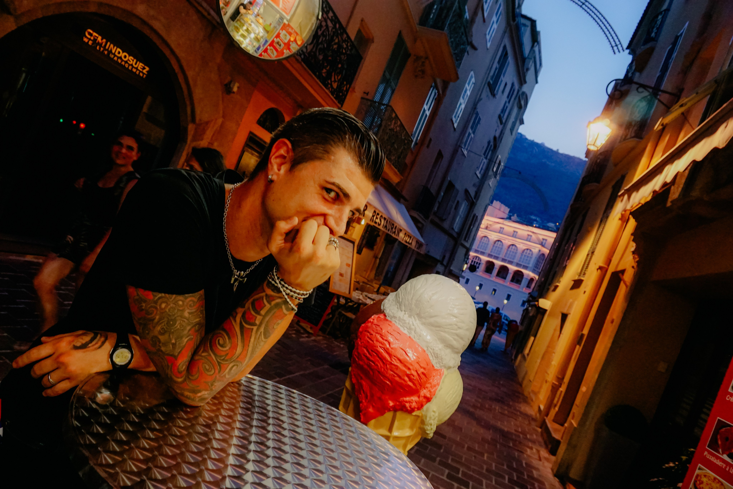 Ницца стрит. Iraogo