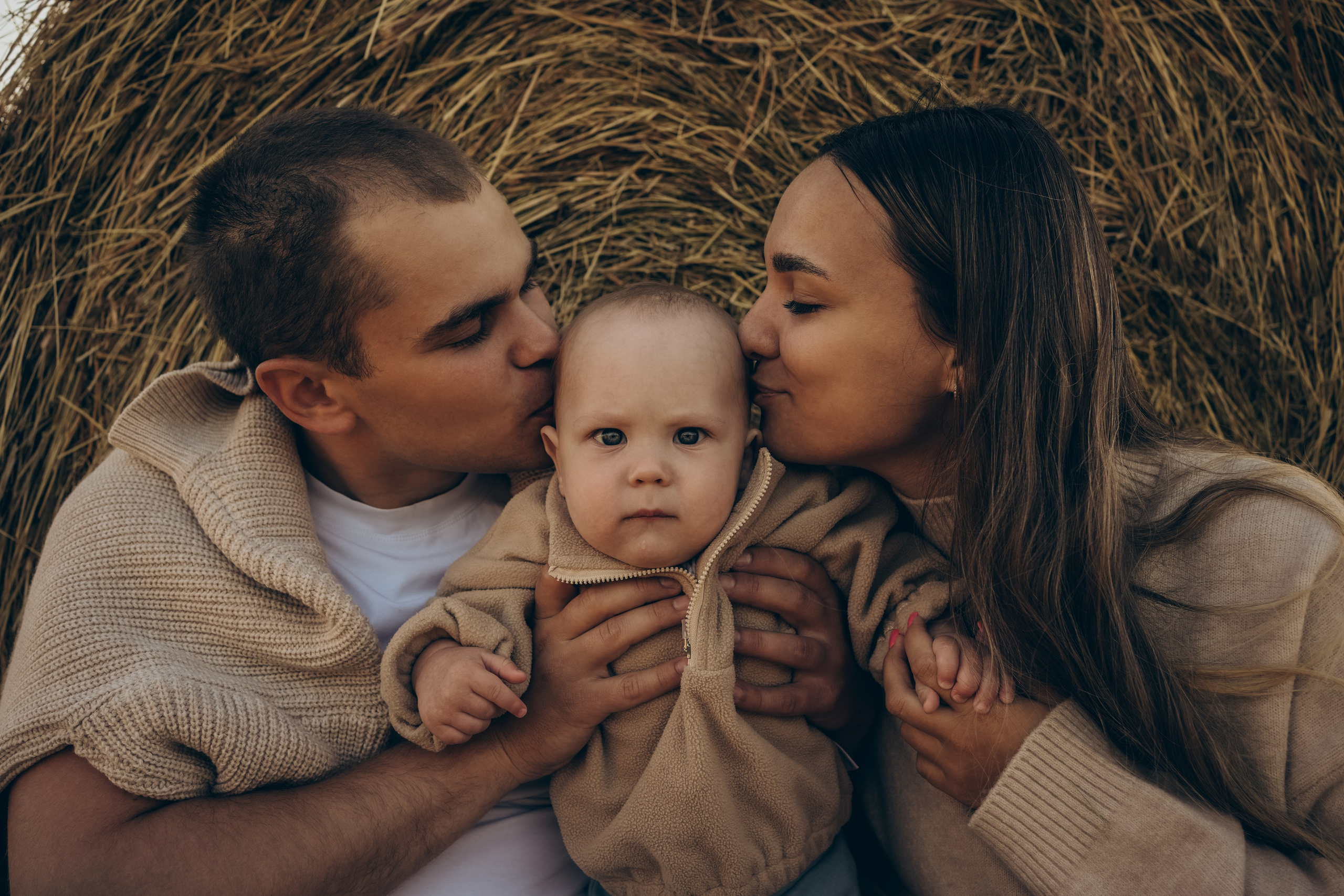 Евгений, Дарья и Атремка. Семейный и детский фотограф Плесецк, Мирный Марина Забабурина
