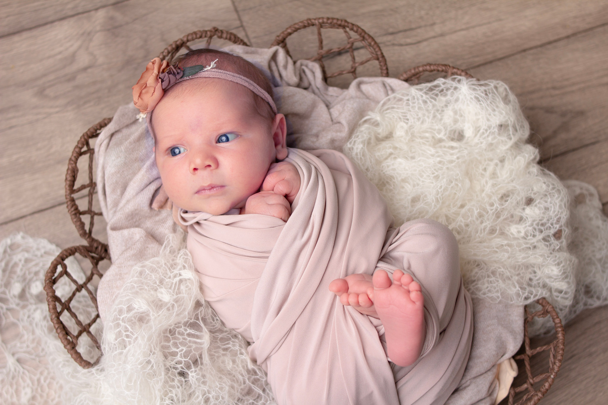 Образы в вязаных костюмчиках. Первый кадр | newborn фотограф | Всеволожск