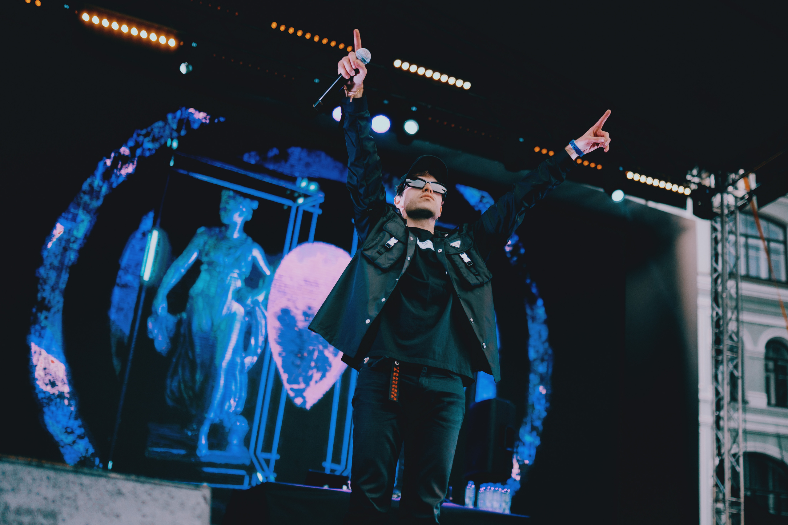 DEAD BLONDE. OPSHI PHOTO