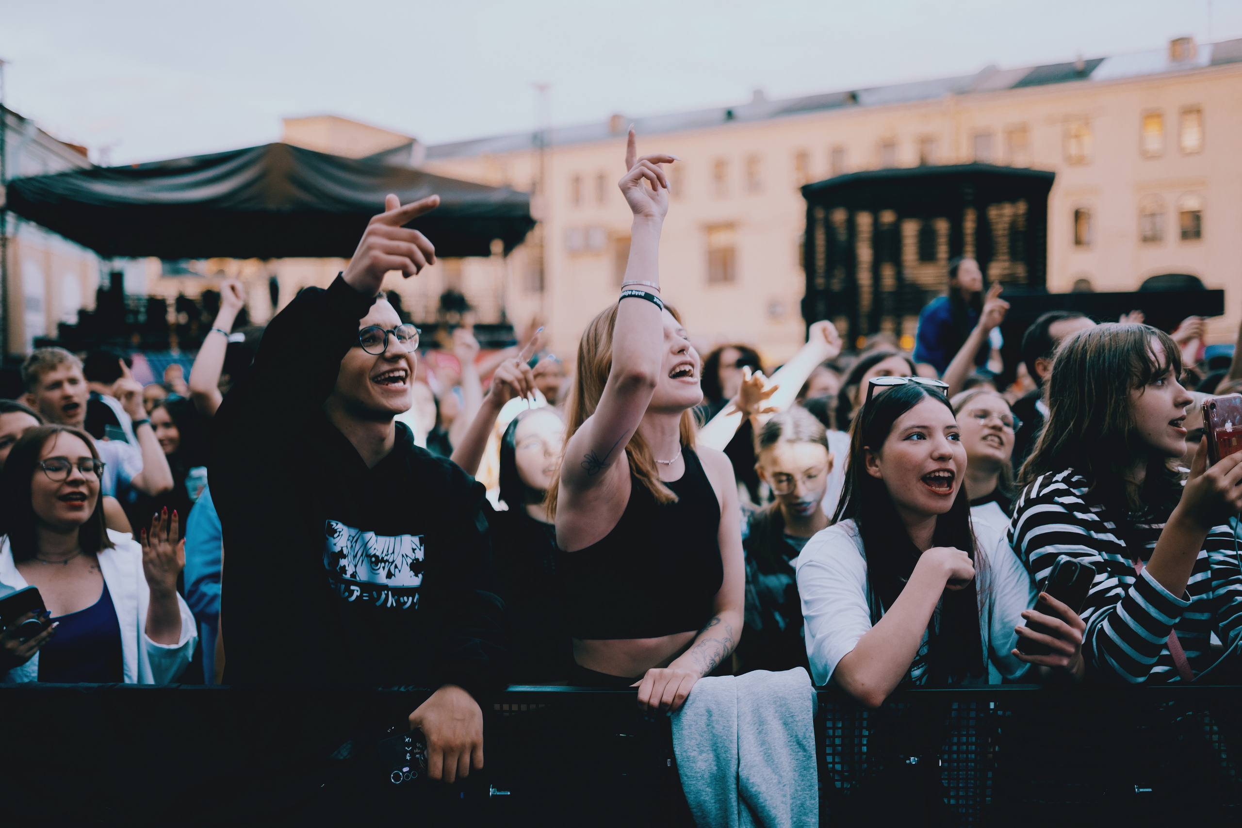 DEAD BLONDE. OPSHI PHOTO