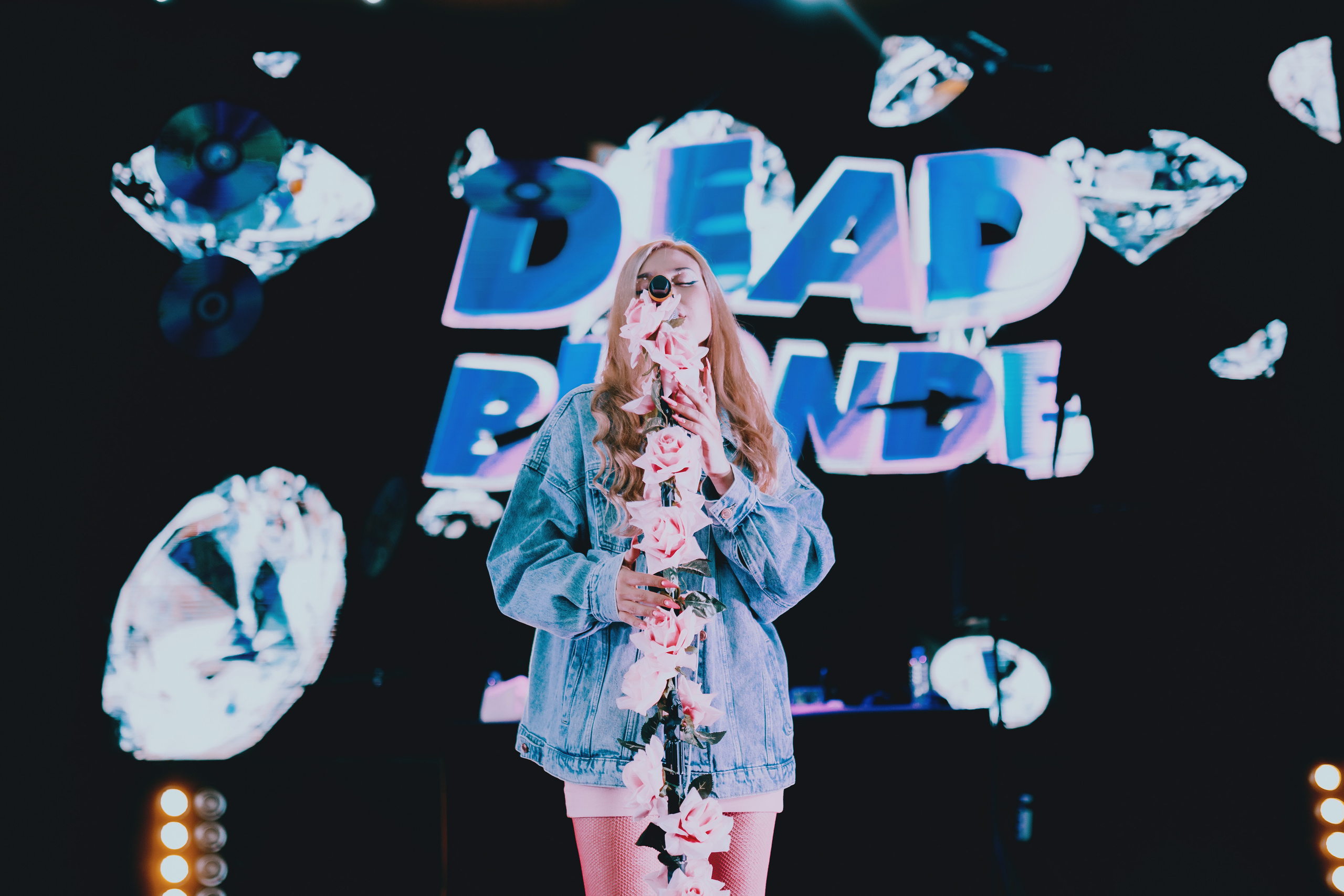 DEAD BLONDE. OPSHI PHOTO