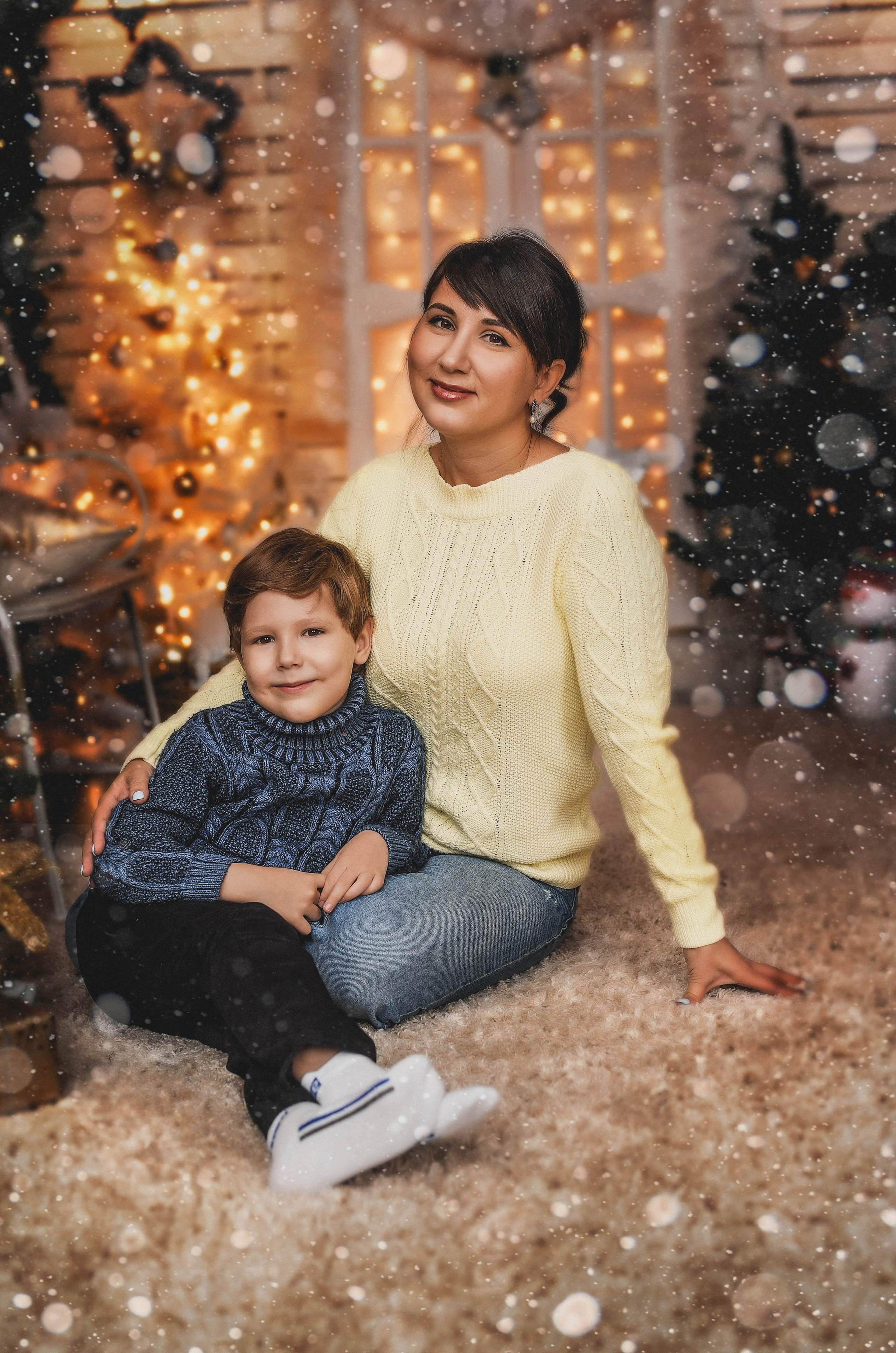 Новогодняя семейная 3. Свадебный, семейный, детский, контент фотограф в Омске Максим Ильин