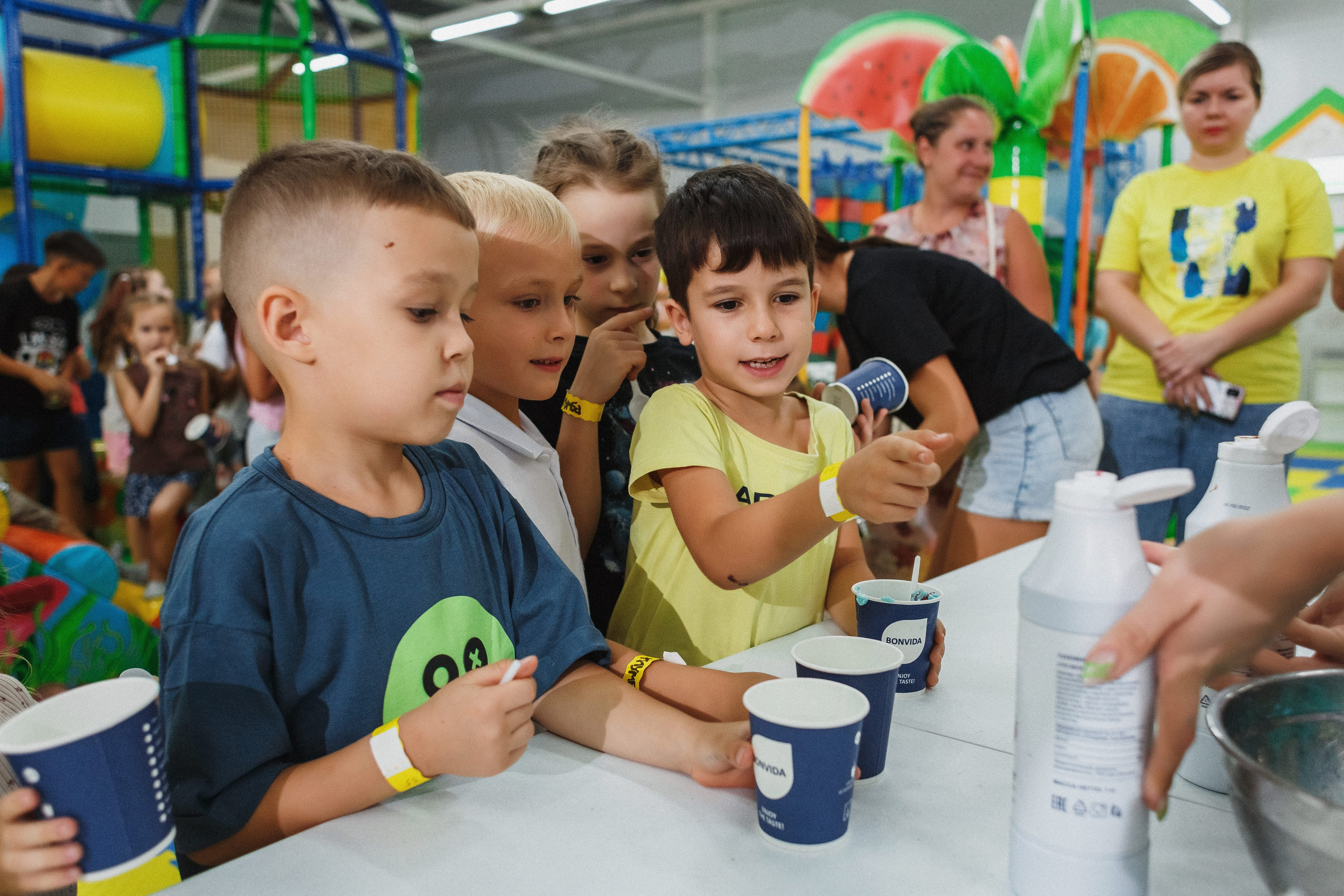 Волшебные моменты: детский праздник в игровой Клумба, Таганрог. Свадебный и семейный фотограф в Таганроге Бакарюк Антон