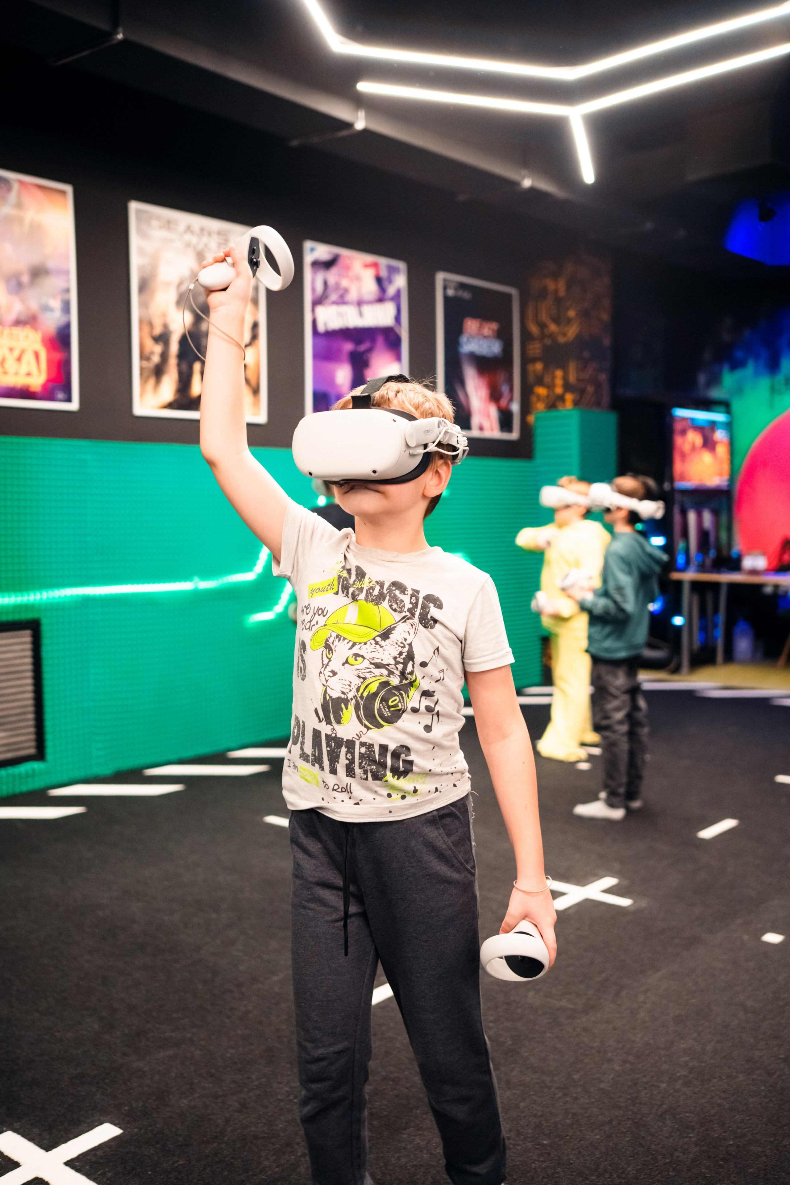 VR (November-December 2024). Felixtones