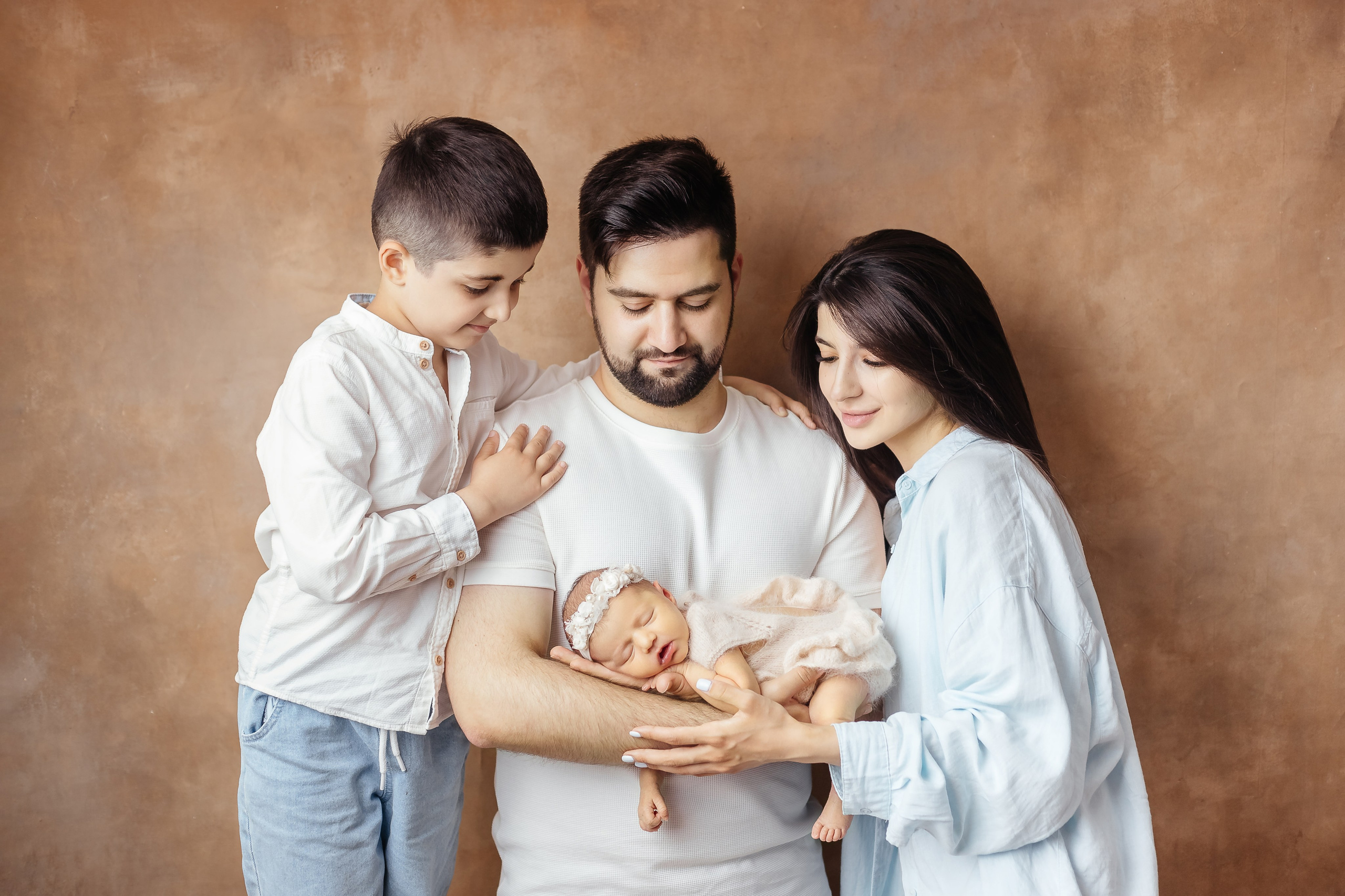Семейные кадры (Классика). Детский, семейный и фотограф новорождённых в Ярославле Анна Салова