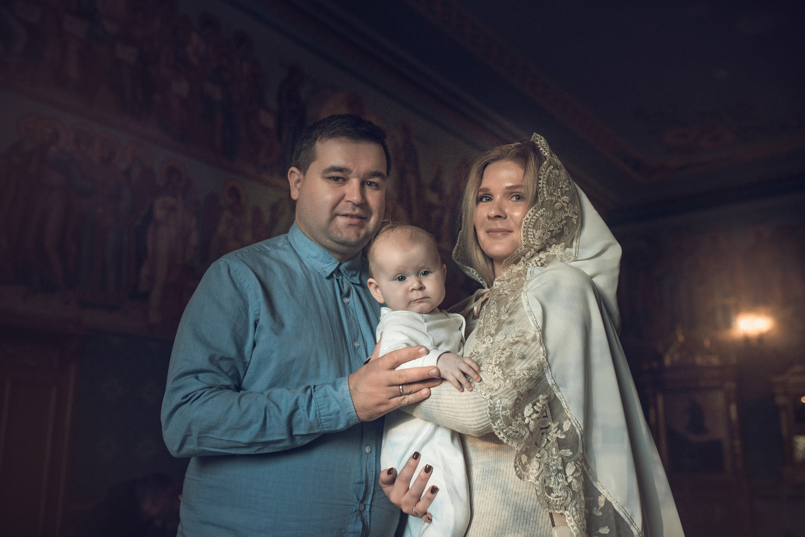 Крещение Екатерины в Троицком соборе Саратова. Фотограф на крещение в Саратове Марина Грушина