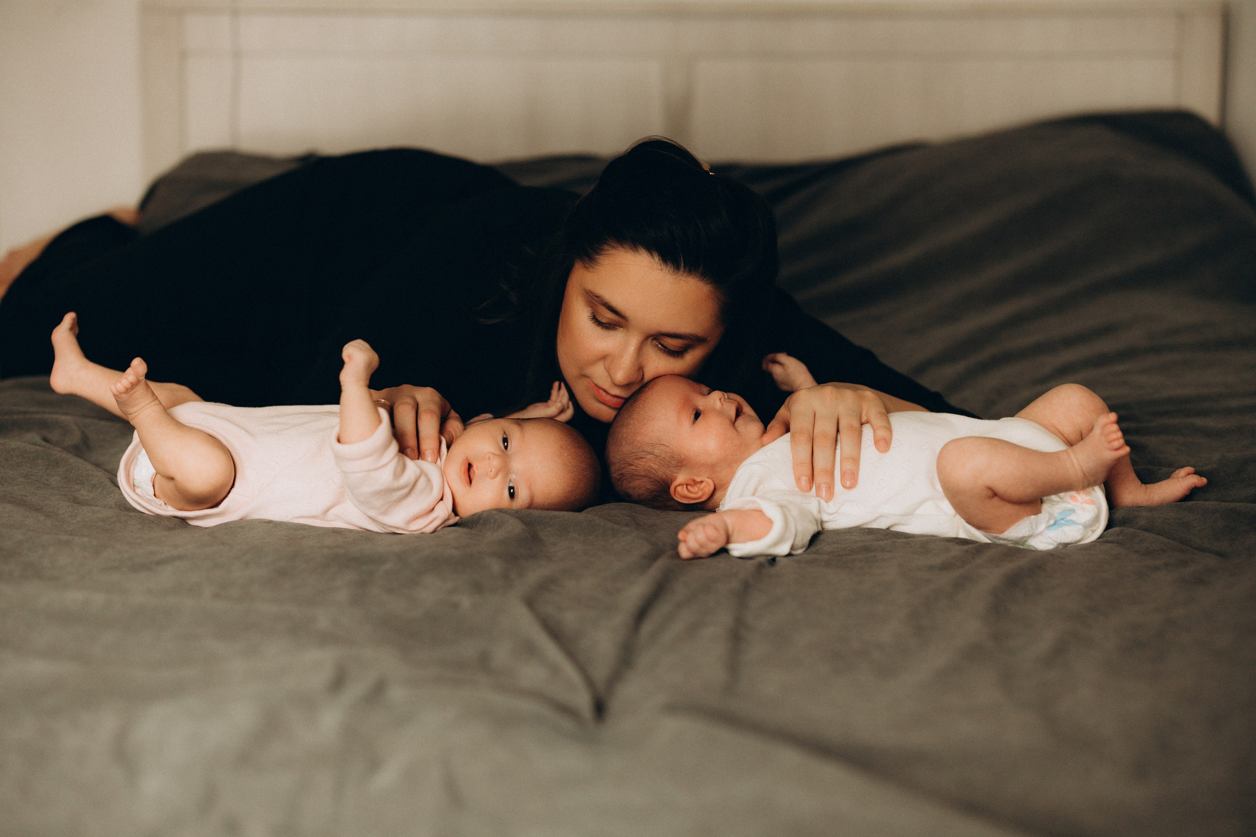 Маша и Варя 2 месяца. Евгения Пелипас