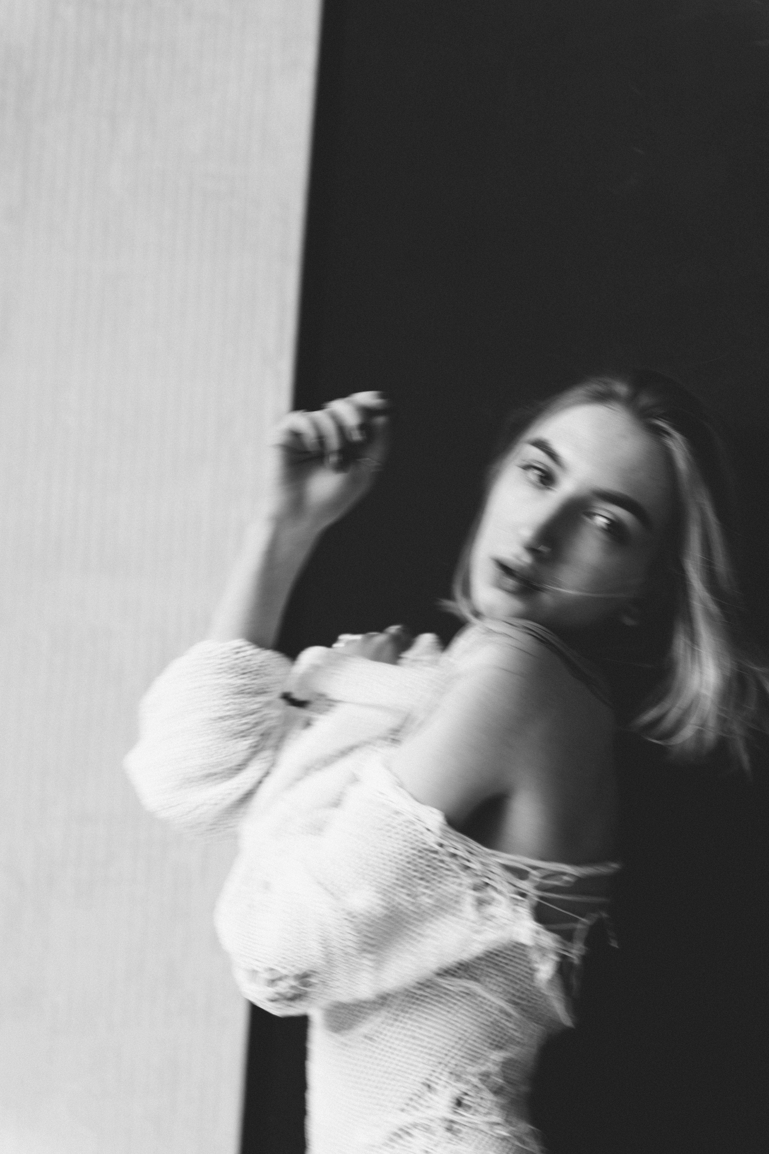 White. Виктория Калугина — фотограф и видеомейкер в Москве